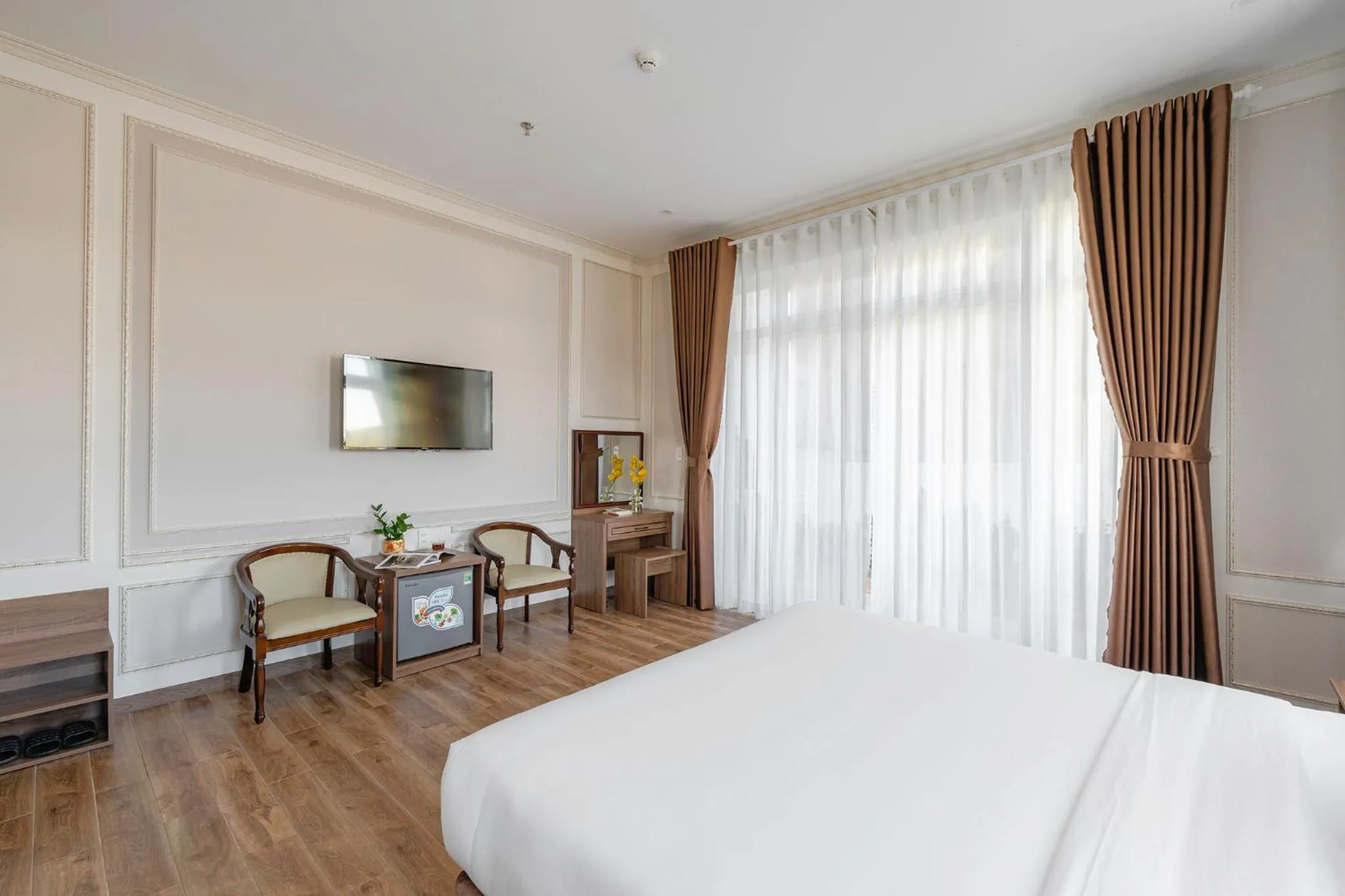 Bed in PINE VIEW Hotel Dalat