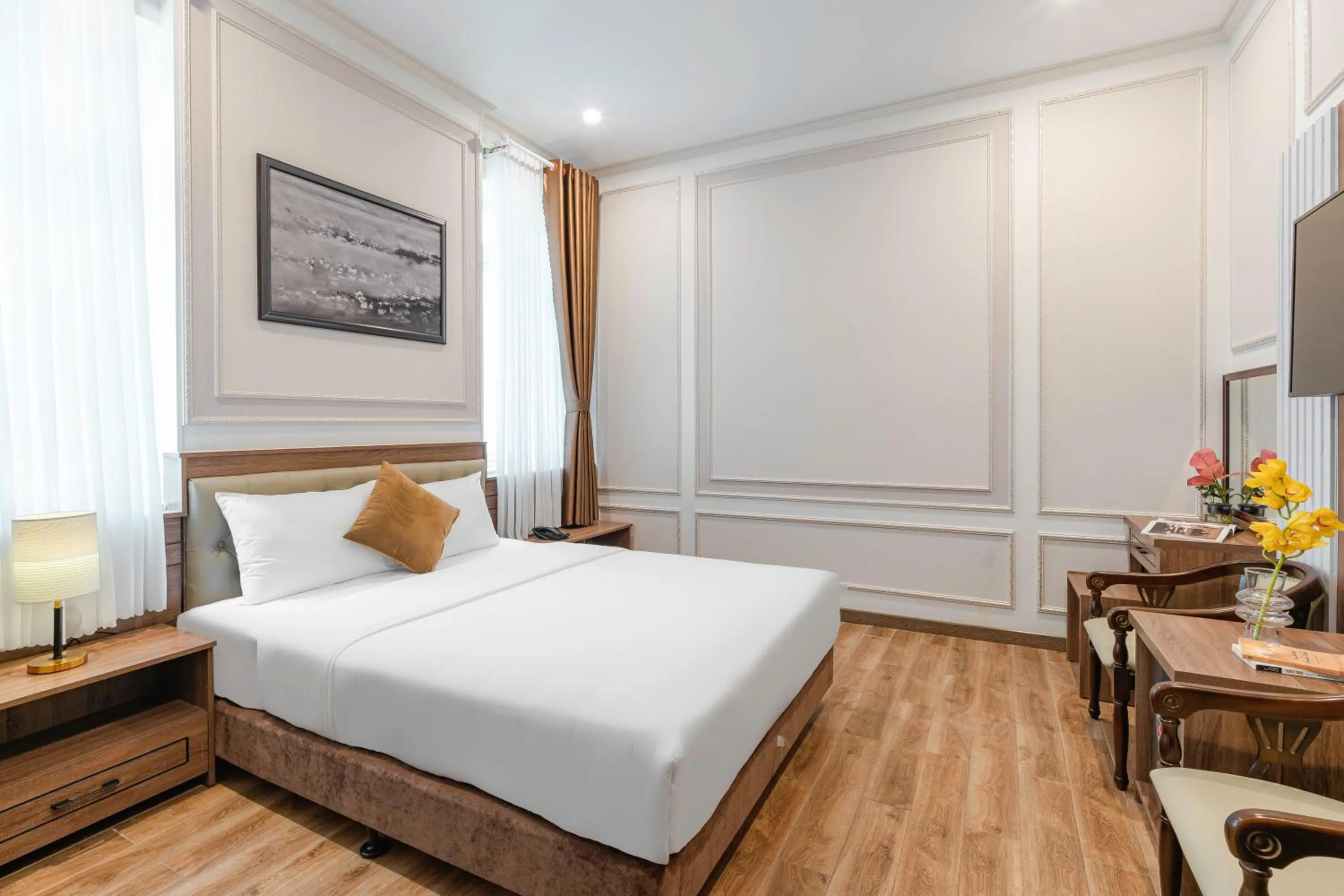 Bed in PINE VIEW Hotel Dalat