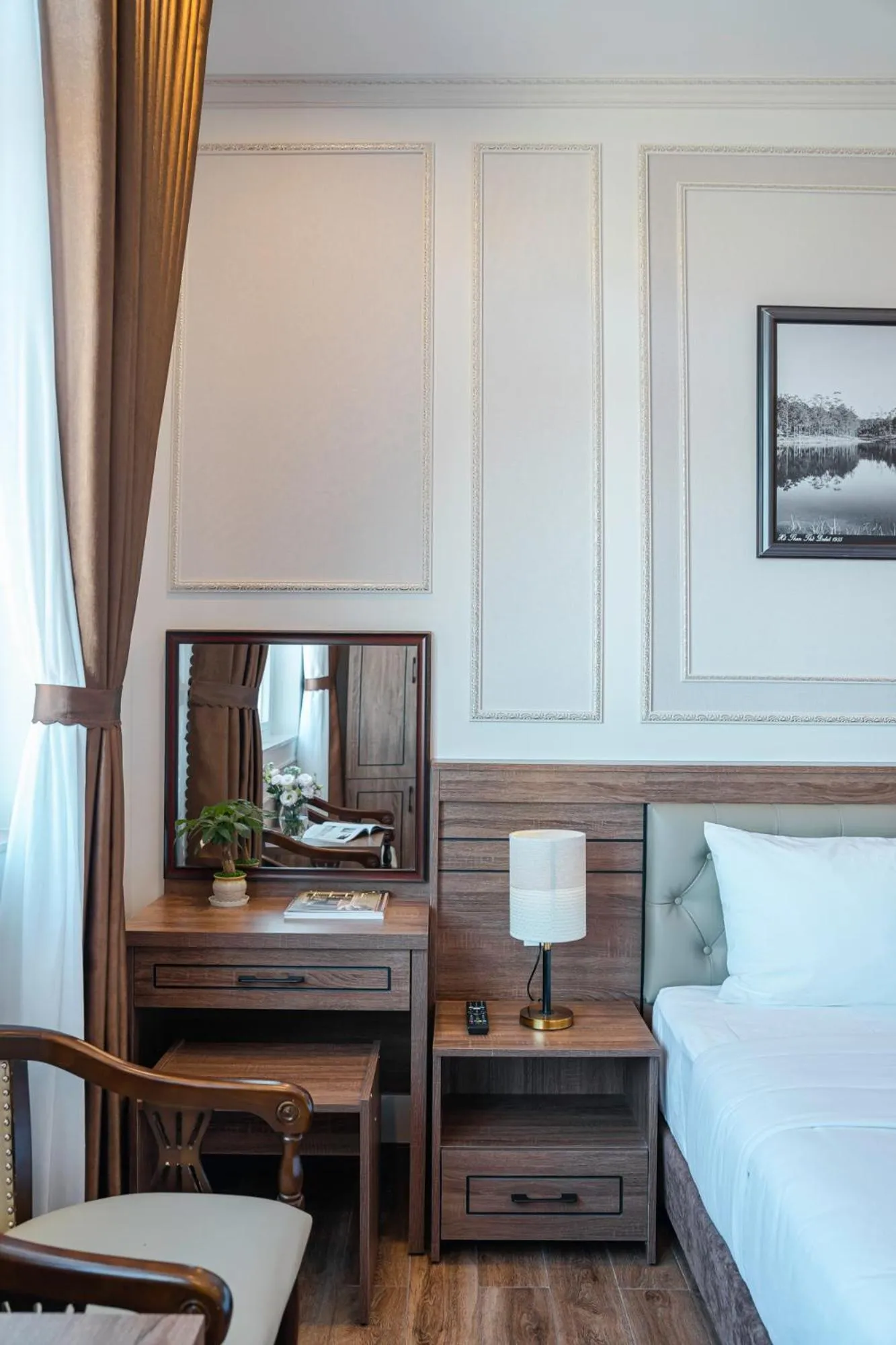 Photo of the whole room, Bed in PINE VIEW Hotel Dalat