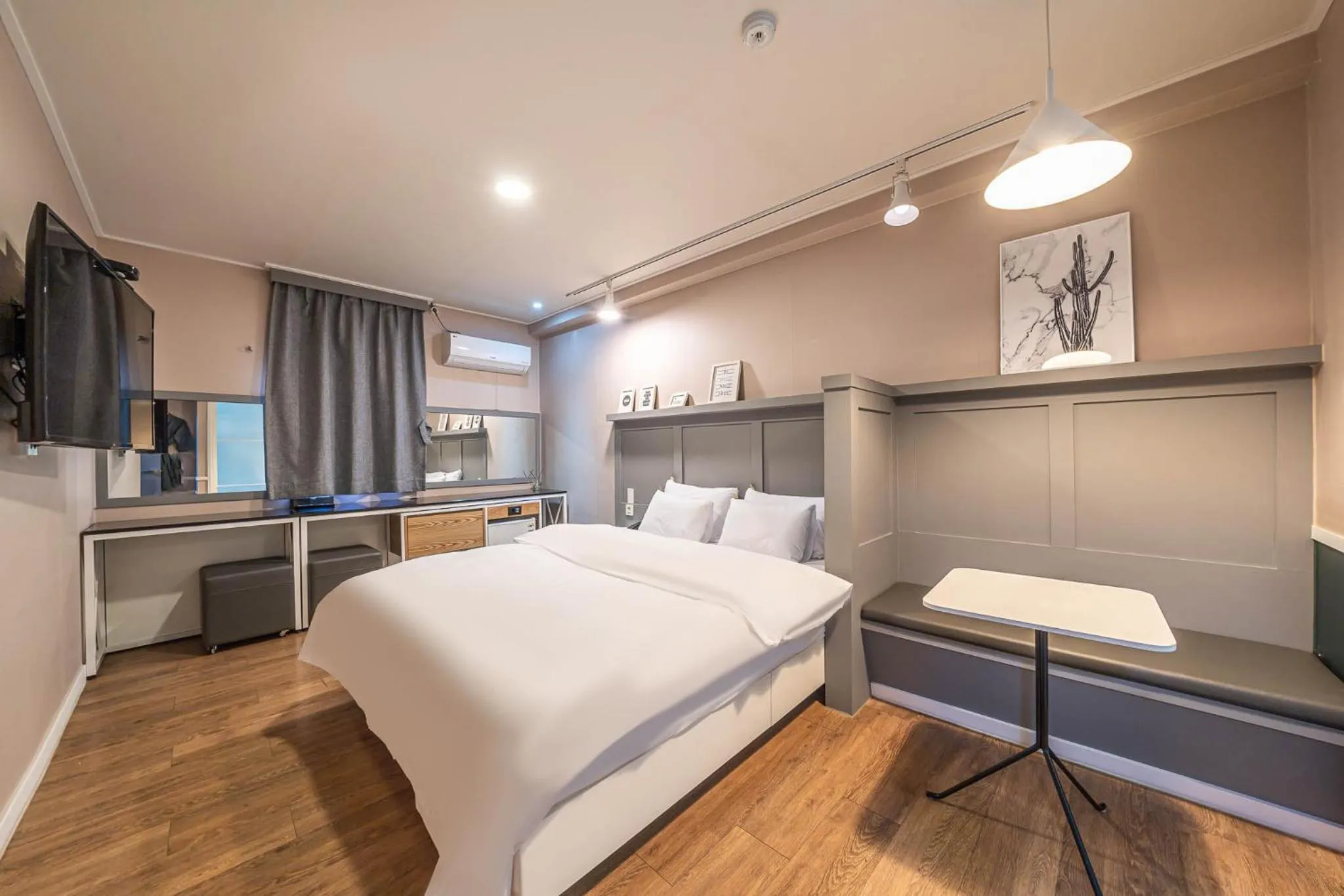 Bed in HOTEL STAY AYANA DAEJEON