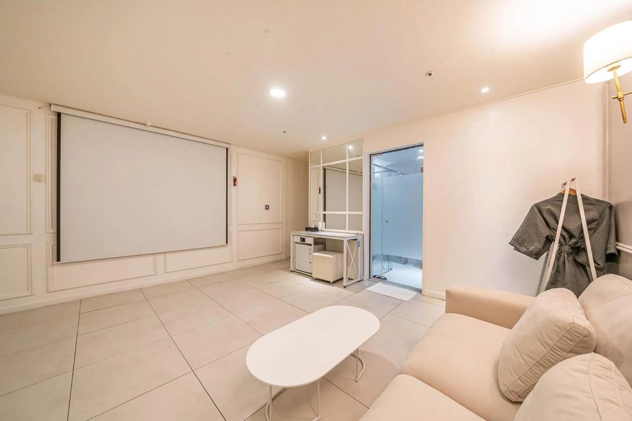 TV and multimedia in HOTEL STAY AYANA DAEJEON