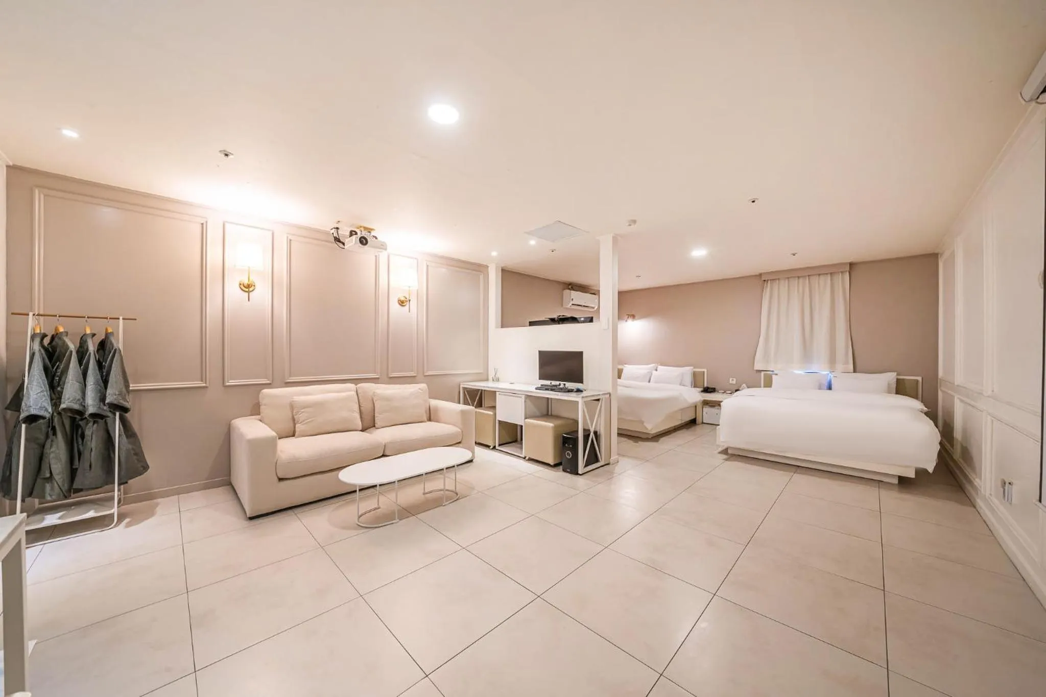 Bed in HOTEL STAY AYANA DAEJEON