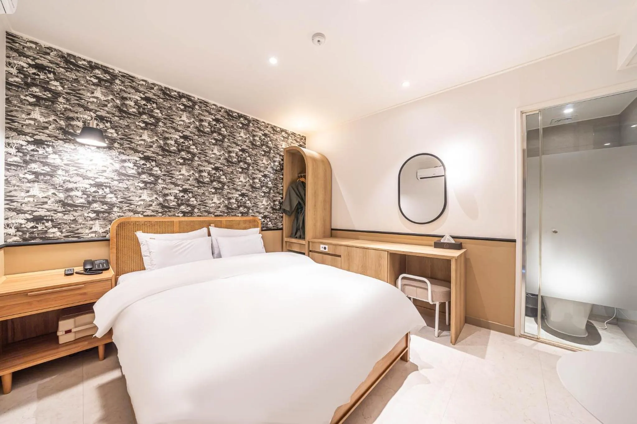 Bedroom, Bed in HOTEL STAY AYANA DAEJEON