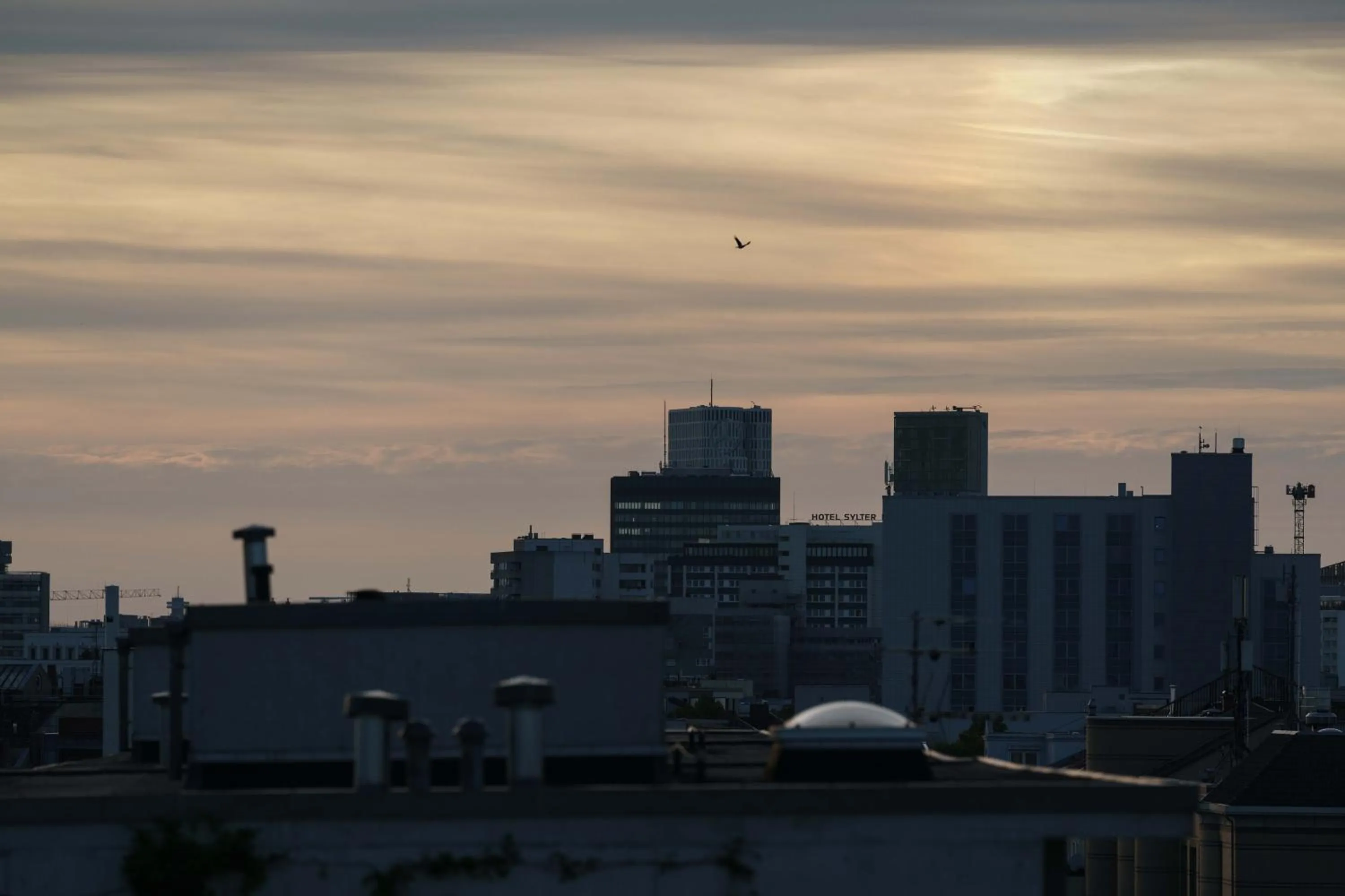 Sunset in Vienna House Easy by Wyndham Berlin Potsdamer Platz