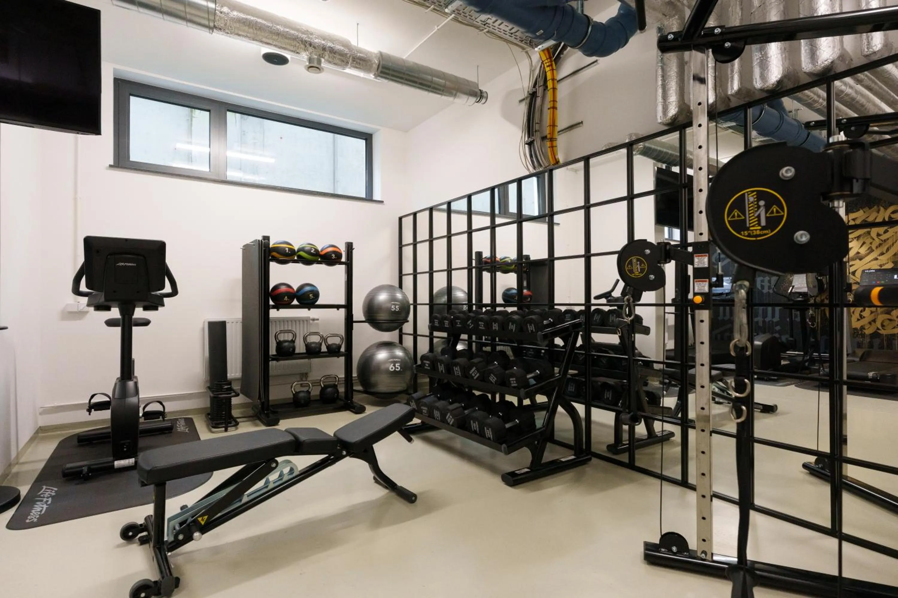 Fitness centre/facilities in Vienna House Easy by Wyndham Berlin Potsdamer Platz