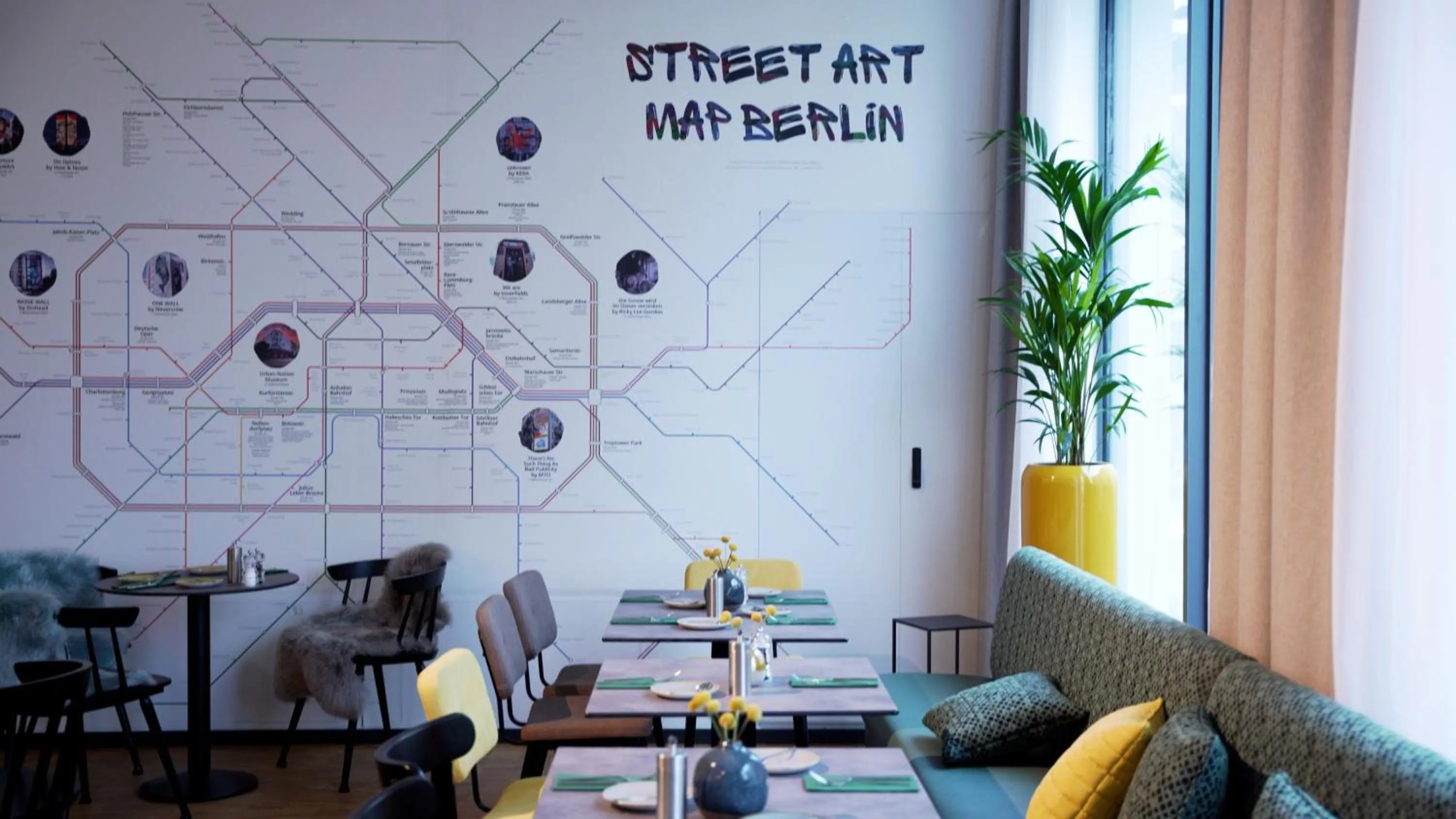 Breakfast in Vienna House Easy by Wyndham Berlin Potsdamer Platz