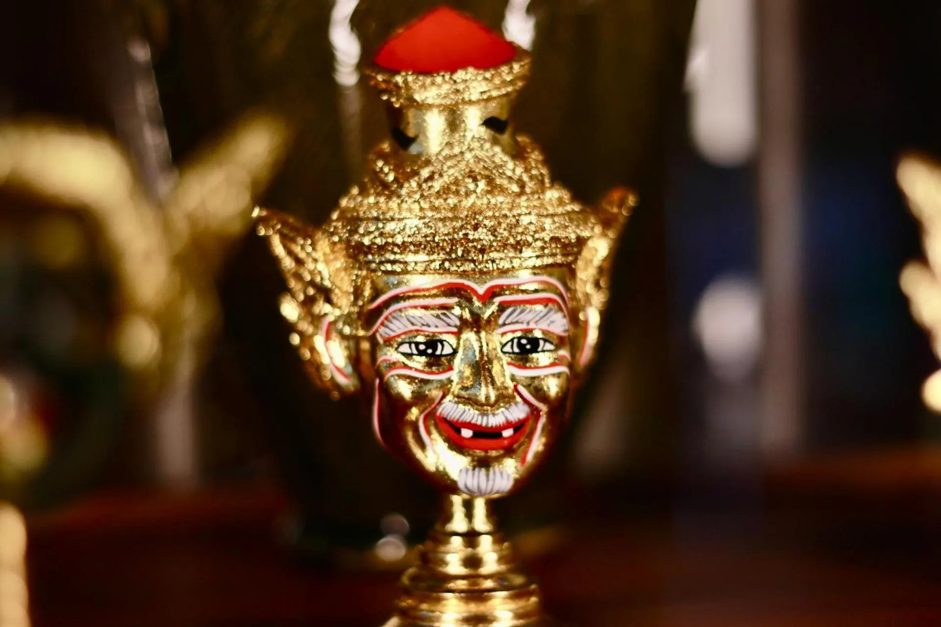 Property building in Siri Ratchadamnoen Bangkok Hotel