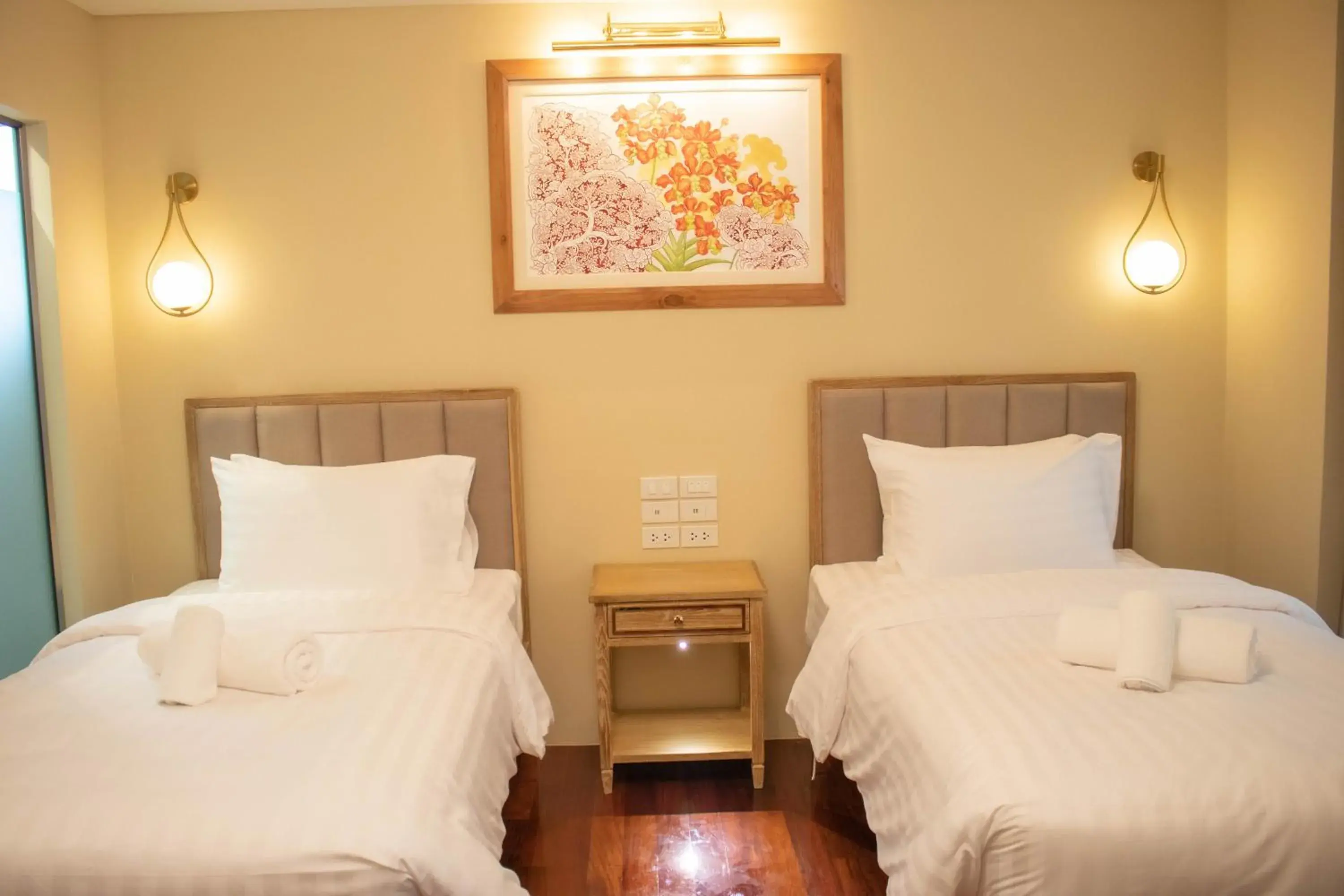 Bed in Siri Ratchadamnoen Bangkok Hotel Bed in Siri Ratchadamnoen Bangkok Hotel