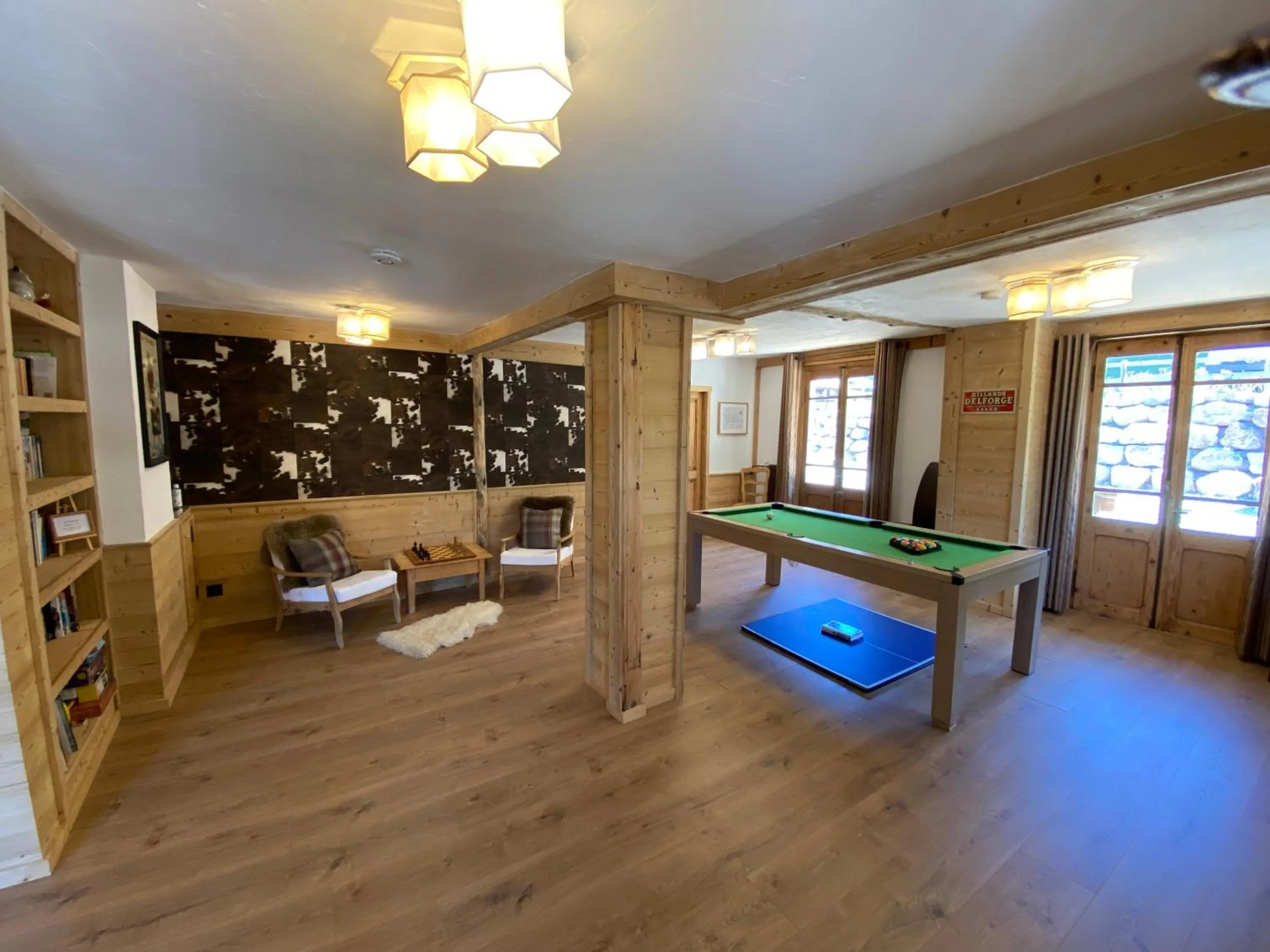 Property building in La Chaumiere - Luxury Traditional Chalet, Châtel