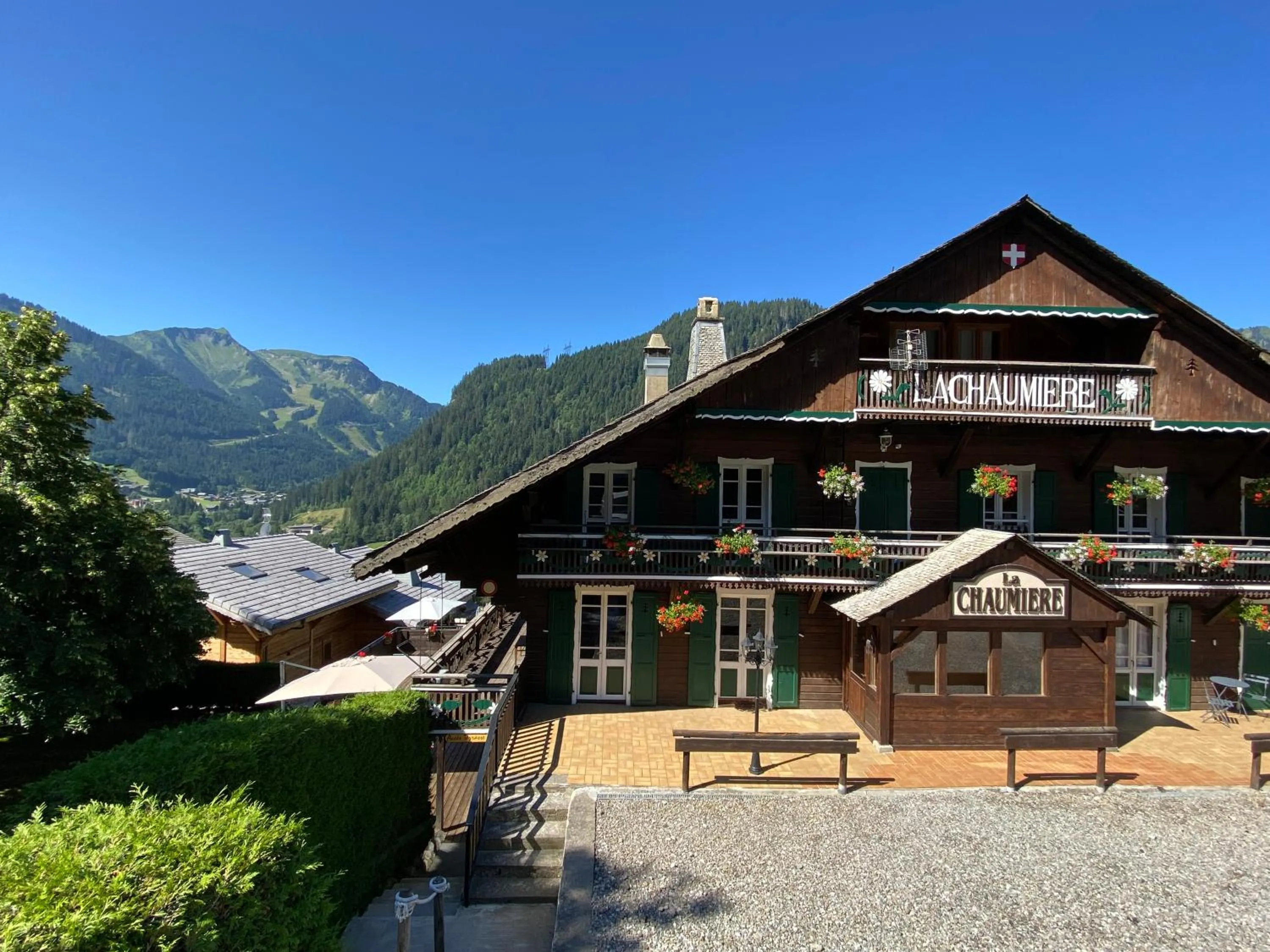 Property building in La Chaumiere - Luxury Traditional Chalet, Châtel
