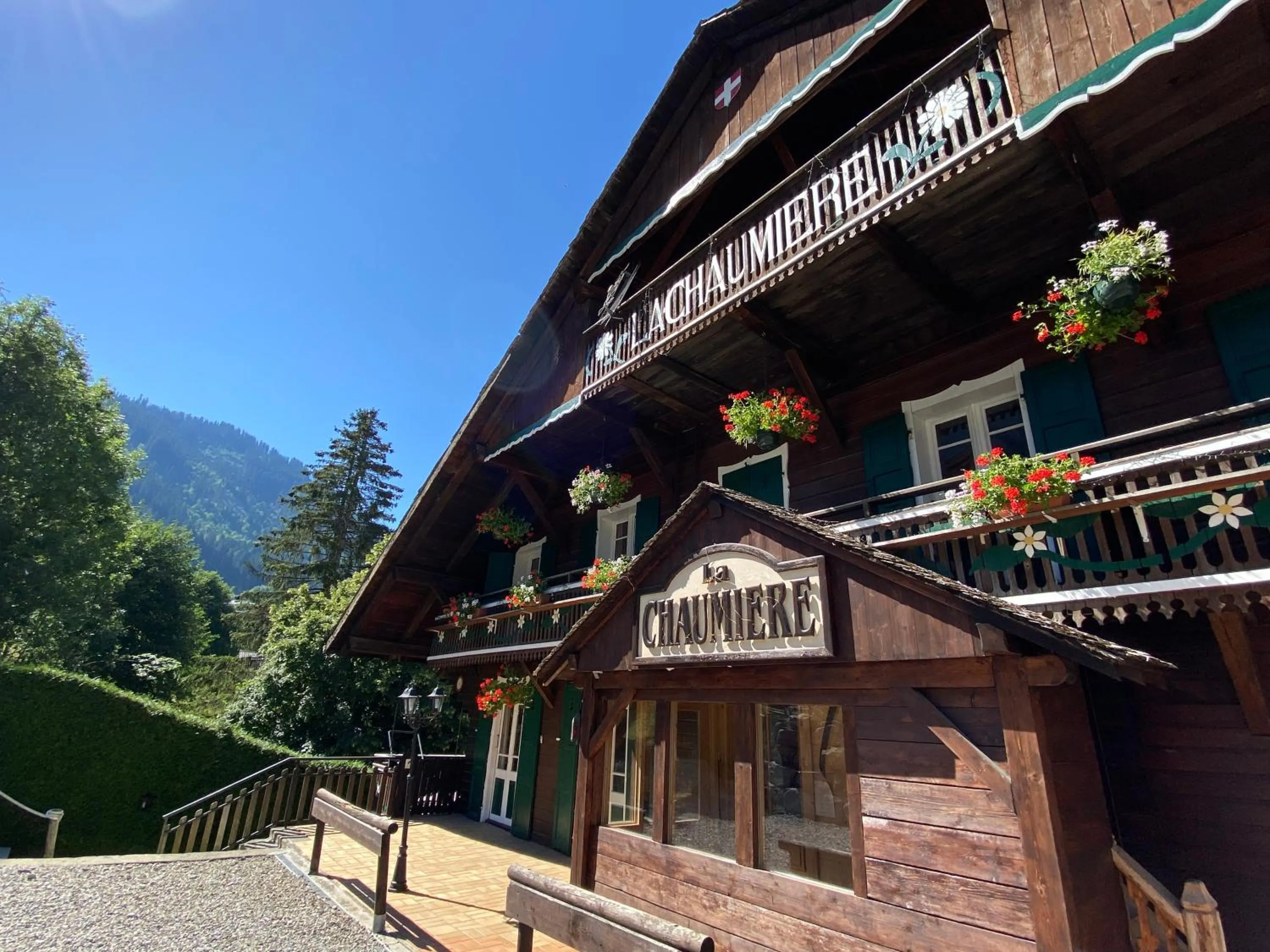 Property building in La Chaumiere - Luxury Traditional Chalet, Châtel