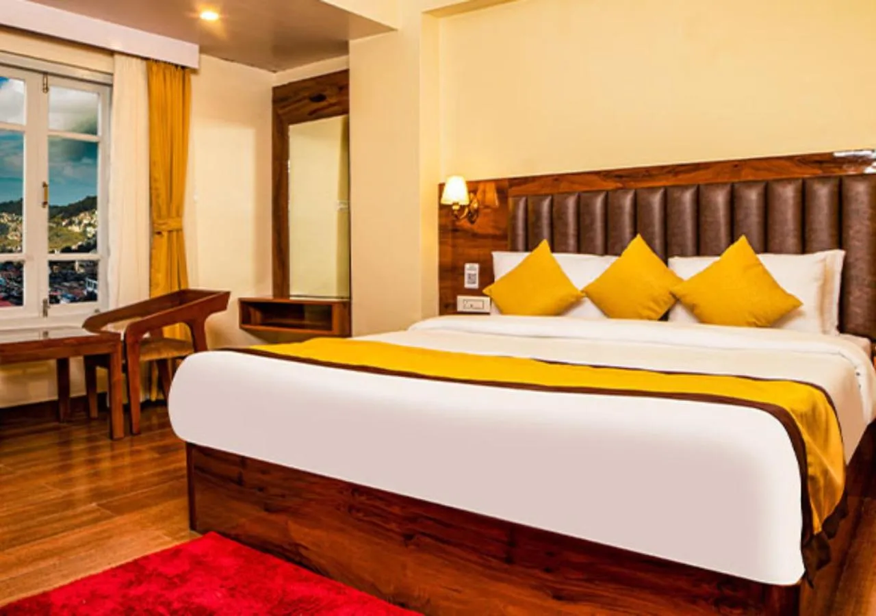 Bedroom, Bed in Hotel Raj Ville - Darjeeling Hotel Near Mall Road