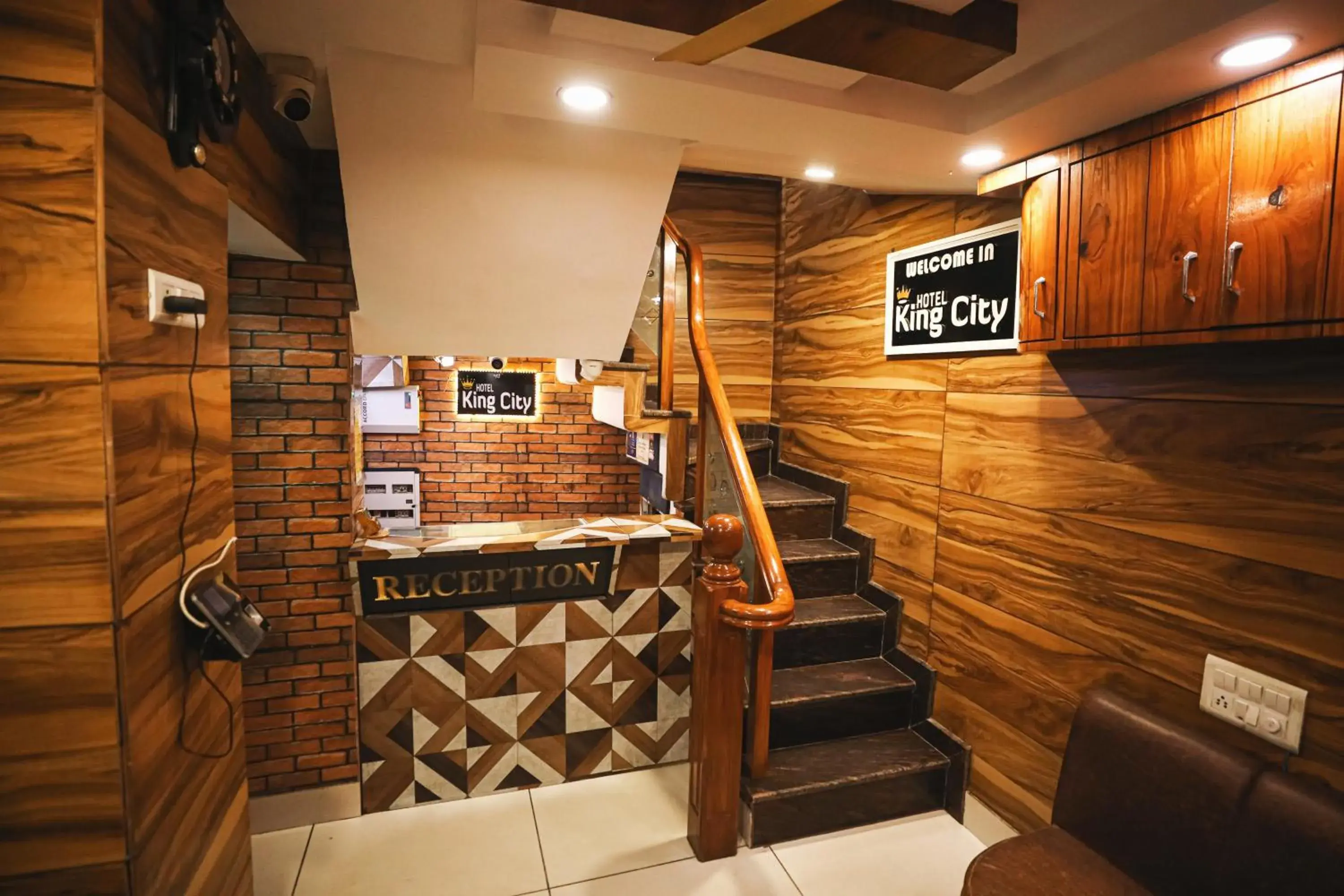 Lobby or reception in Hotel King City Lobby or reception in Hotel King City