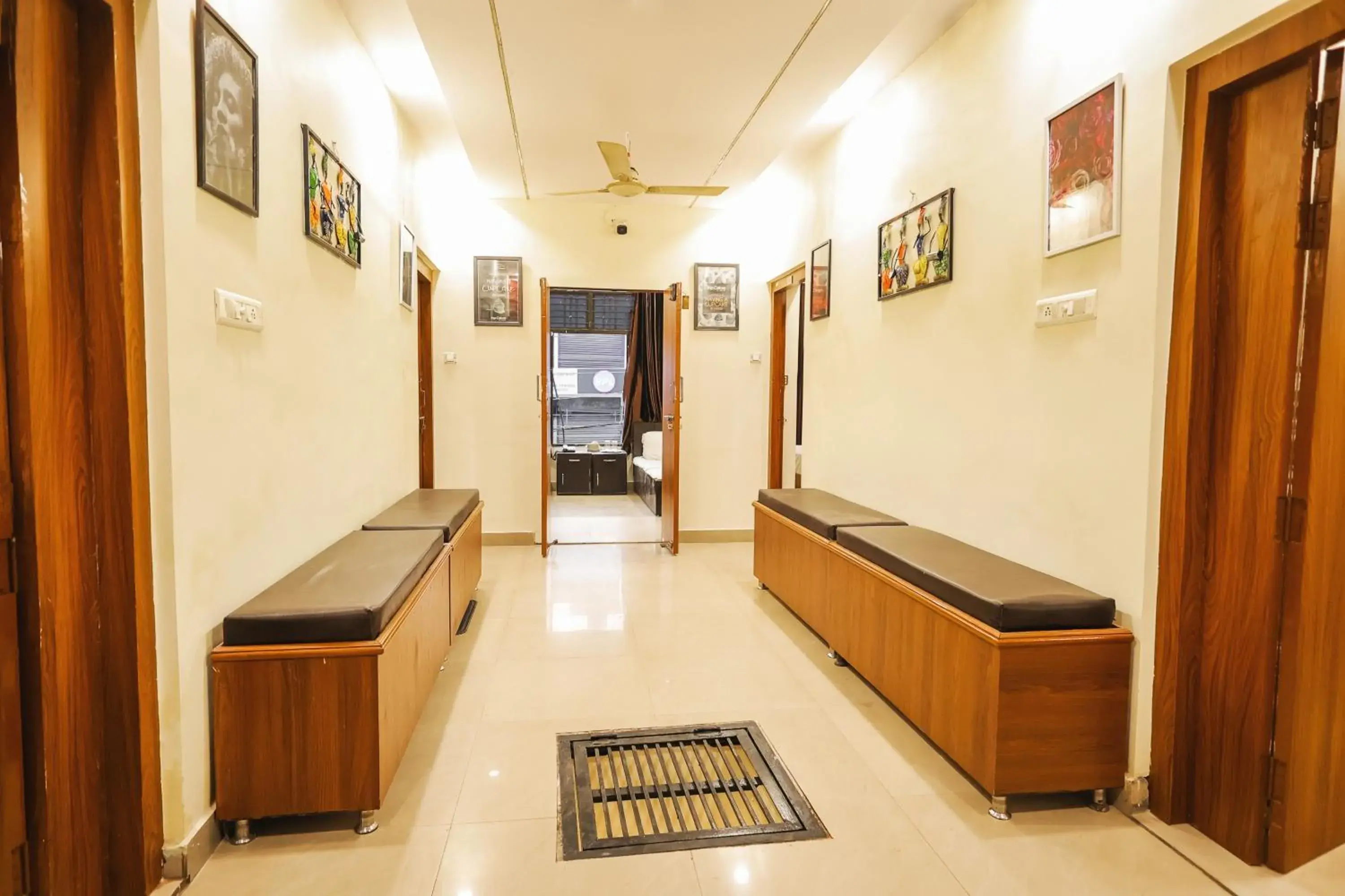 Lobby or reception in Hotel King City Lobby or reception in Hotel King City