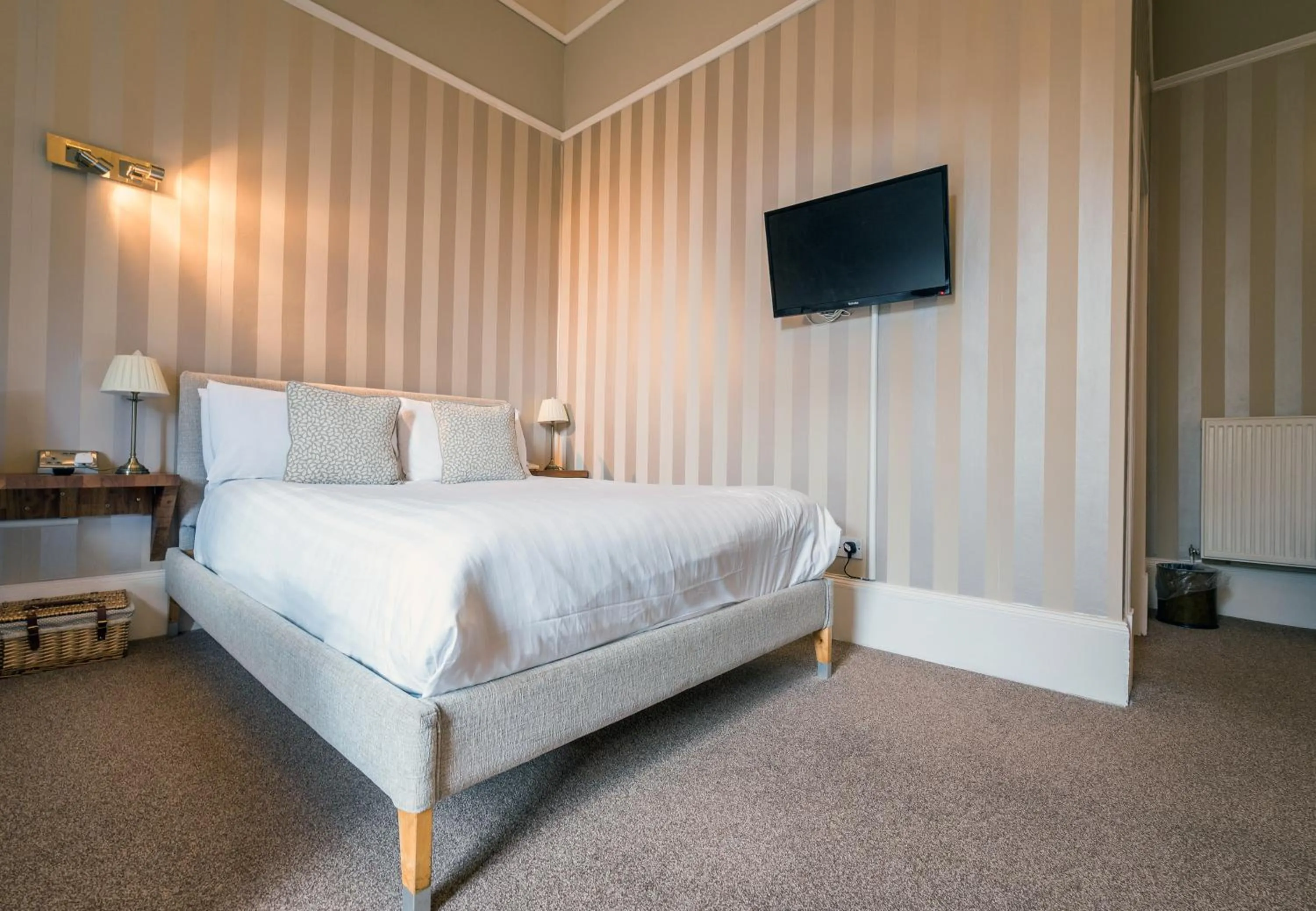 Bedroom, Bed in The Belhaven Hotel