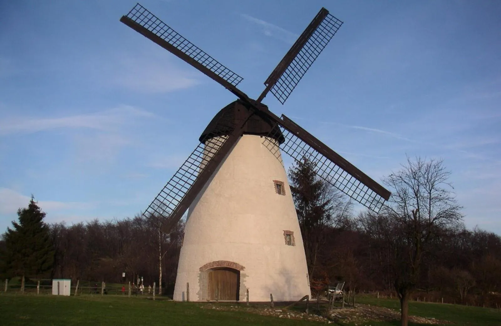 Zur Windmühle Restaurant - Hotel