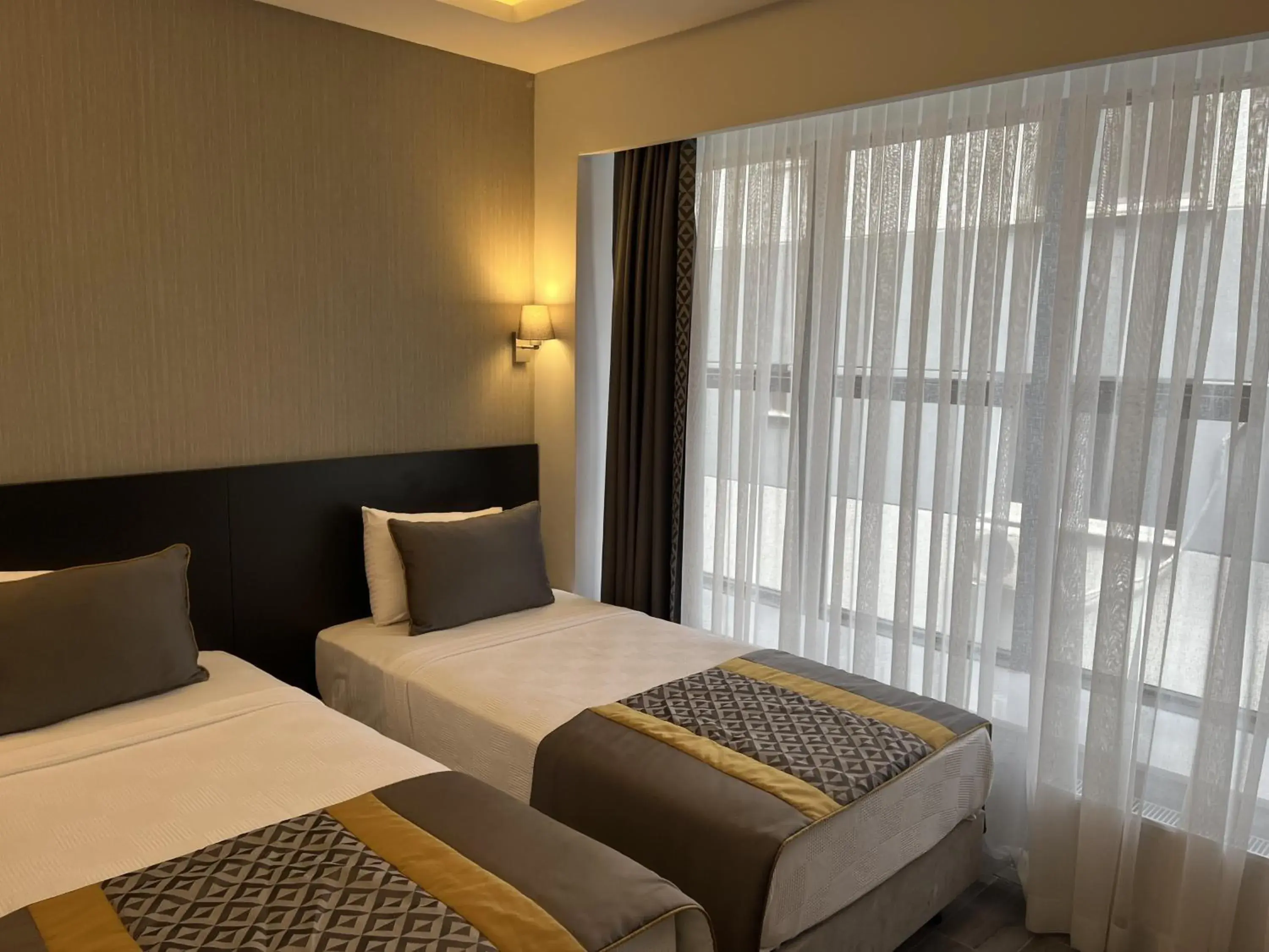 Superior Double or Twin Room in Riva Hotel Alsancak Superior Double or Twin Room in Riva Hotel Alsancak