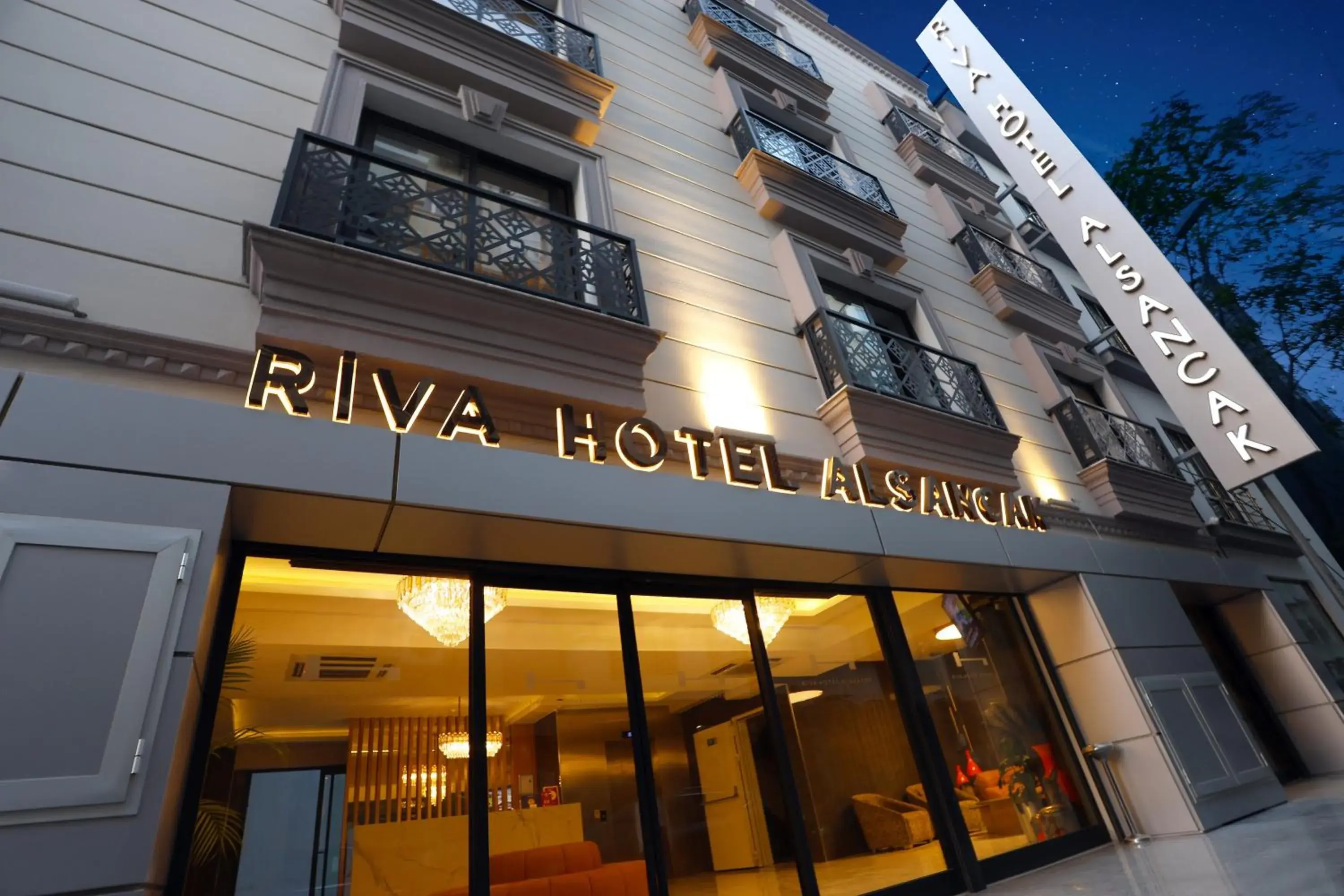 Property building in Riva Hotel Alsancak Property building in Riva Hotel Alsancak