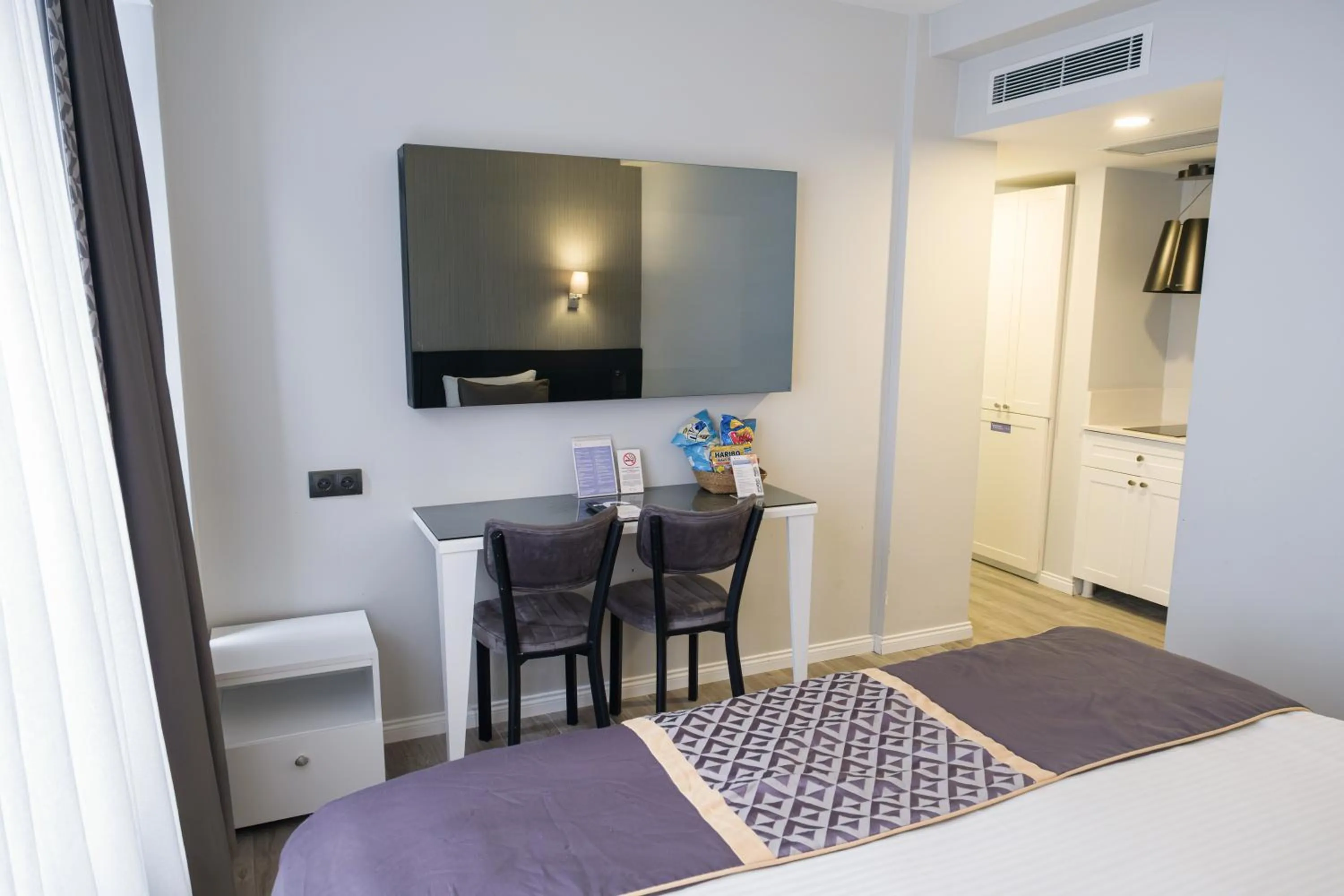 Bed in Riva Hotel Alsancak