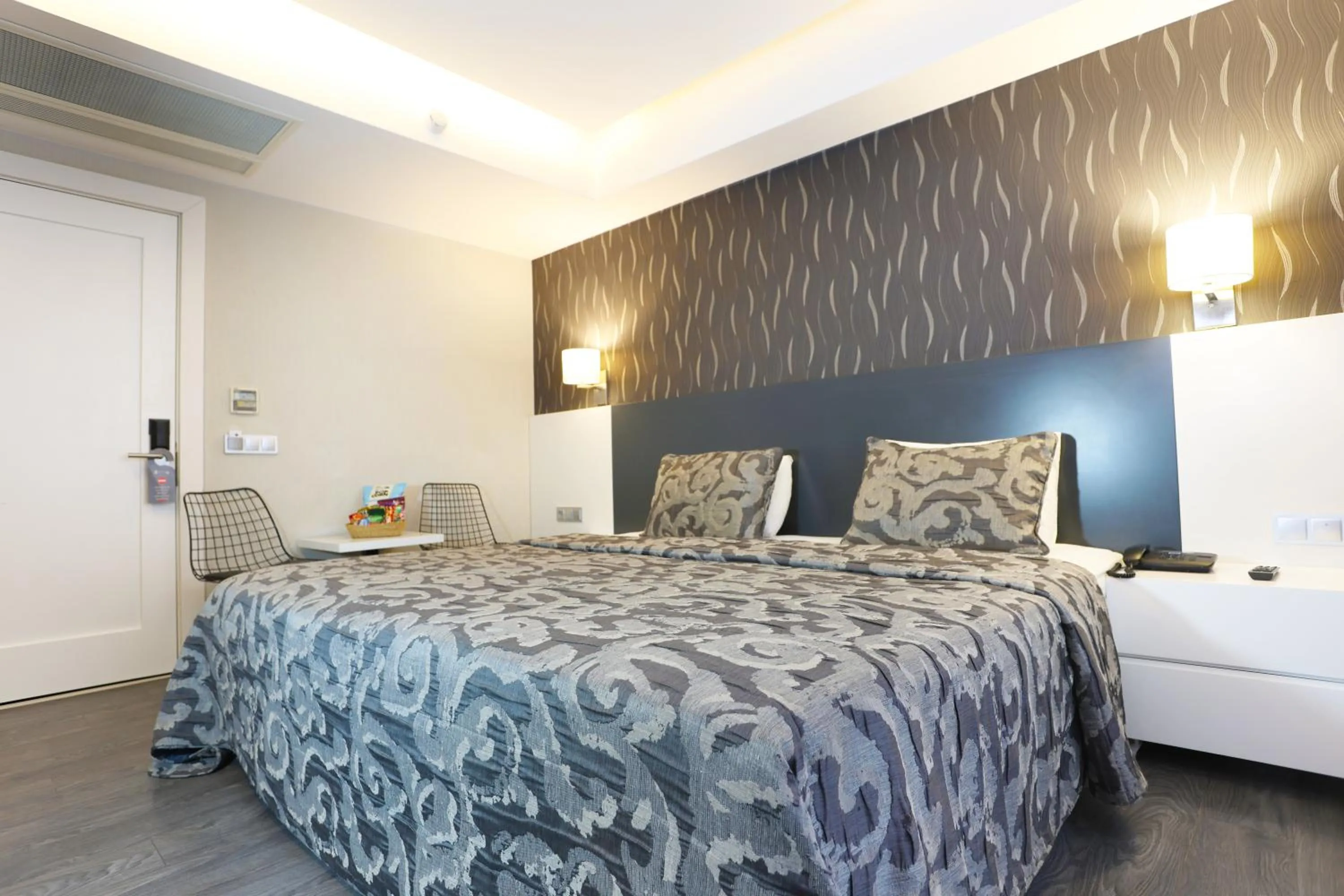 Bed in Riva Hotel Alsancak