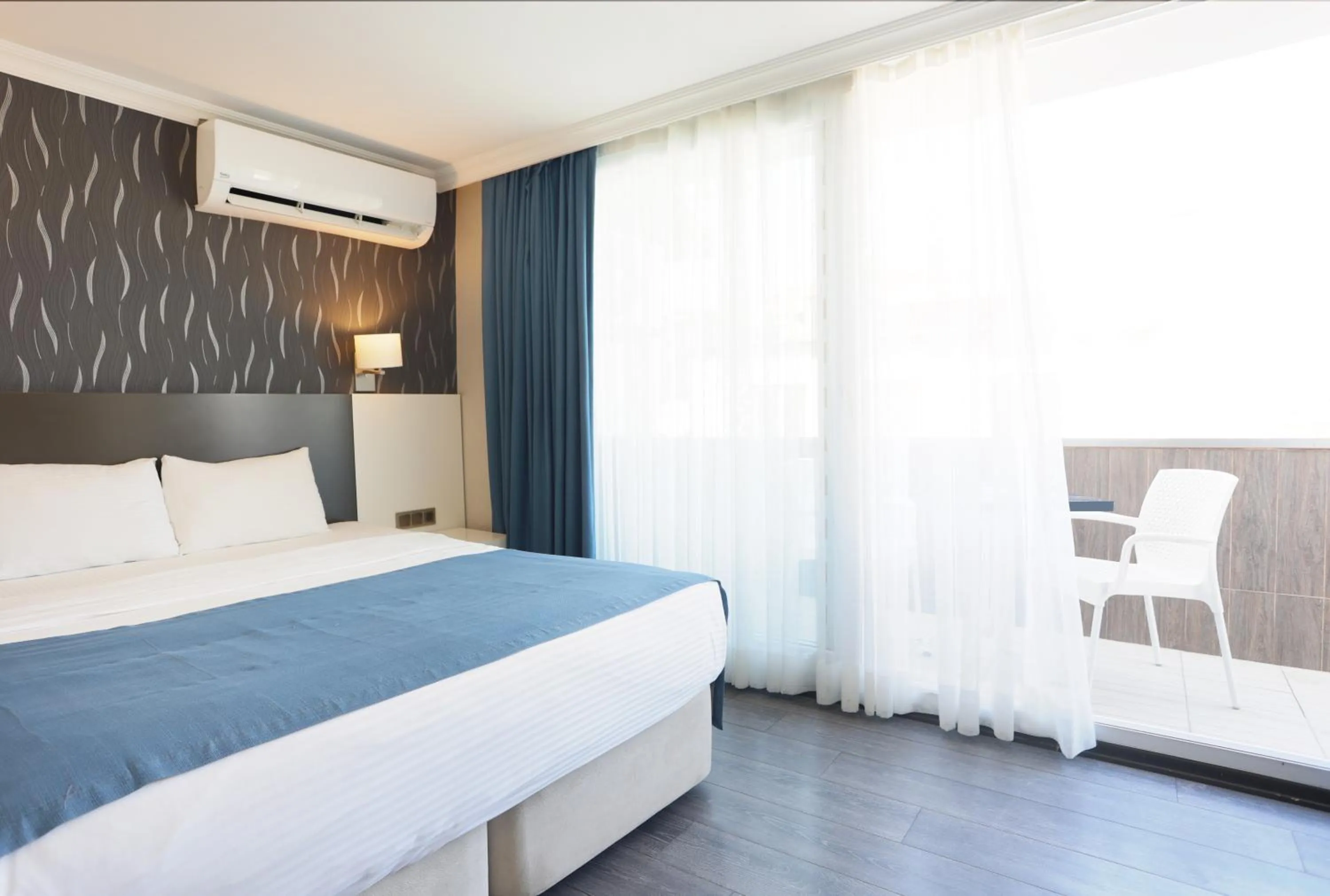 Bed in Riva Hotel Alsancak