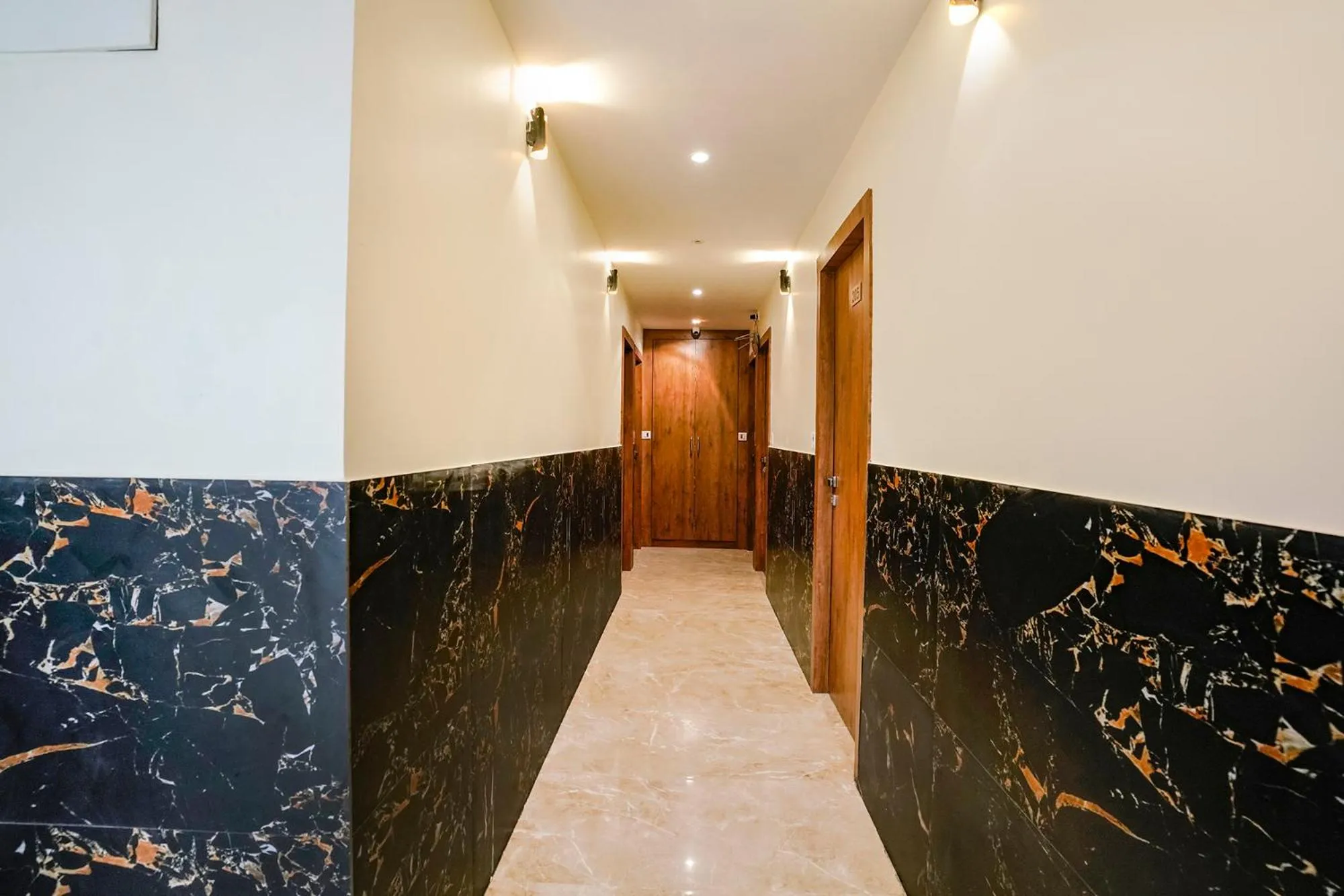 Lobby or reception in FabHotel Antlers - Nr Boriwali