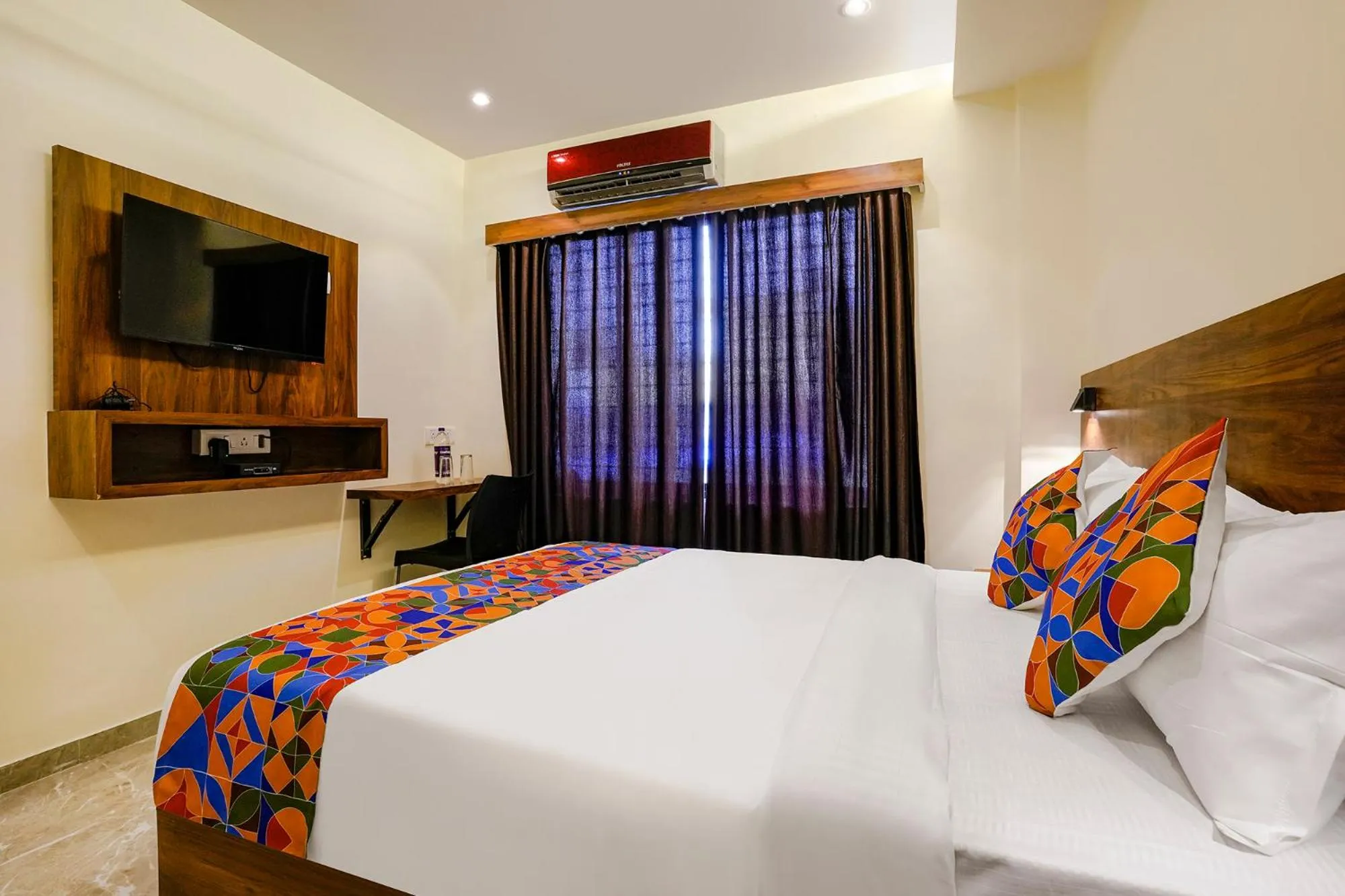 Bed in FabHotel Antlers - Nr Boriwali