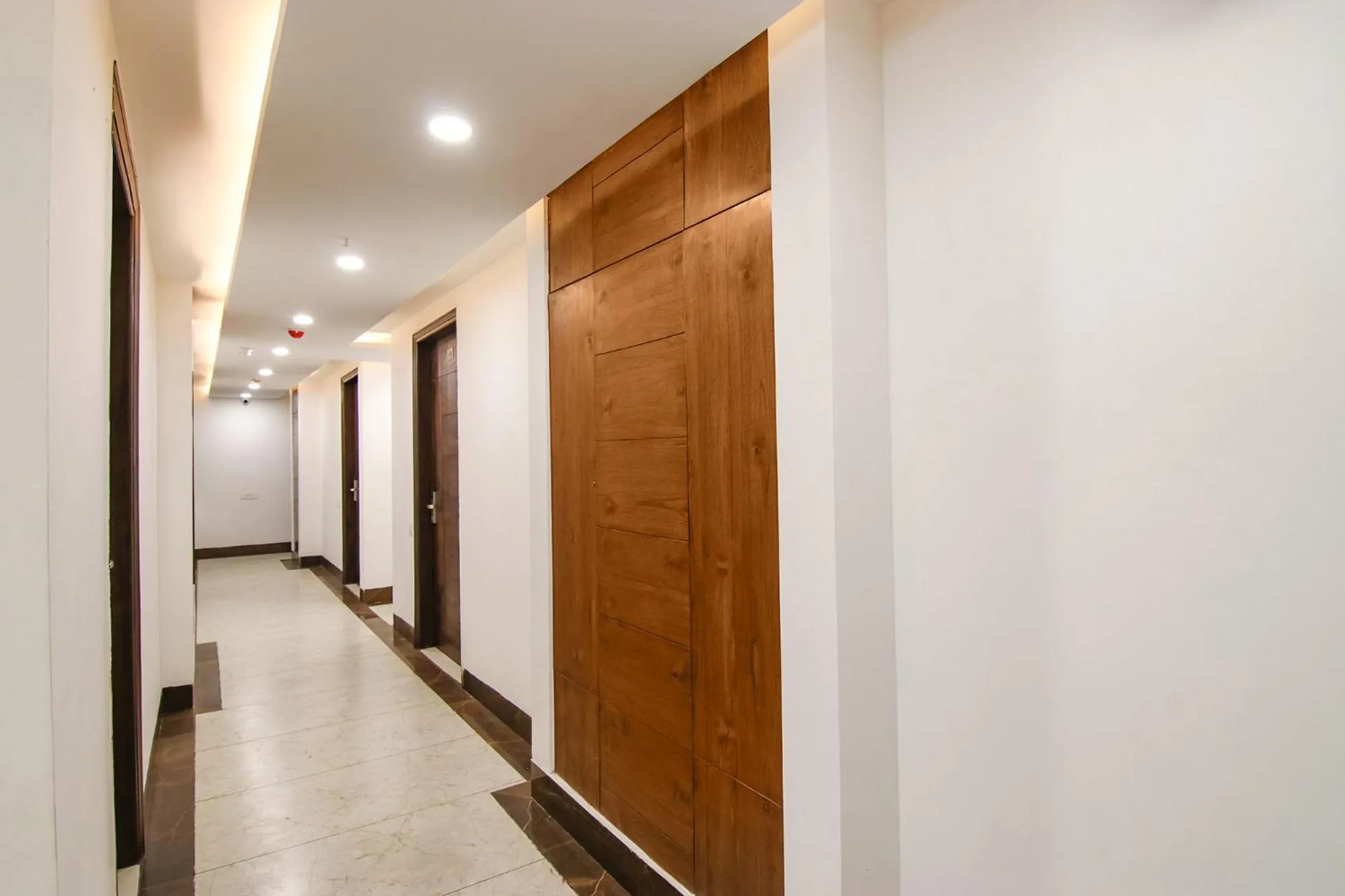 Lobby or reception in FabHotel Prism Grand