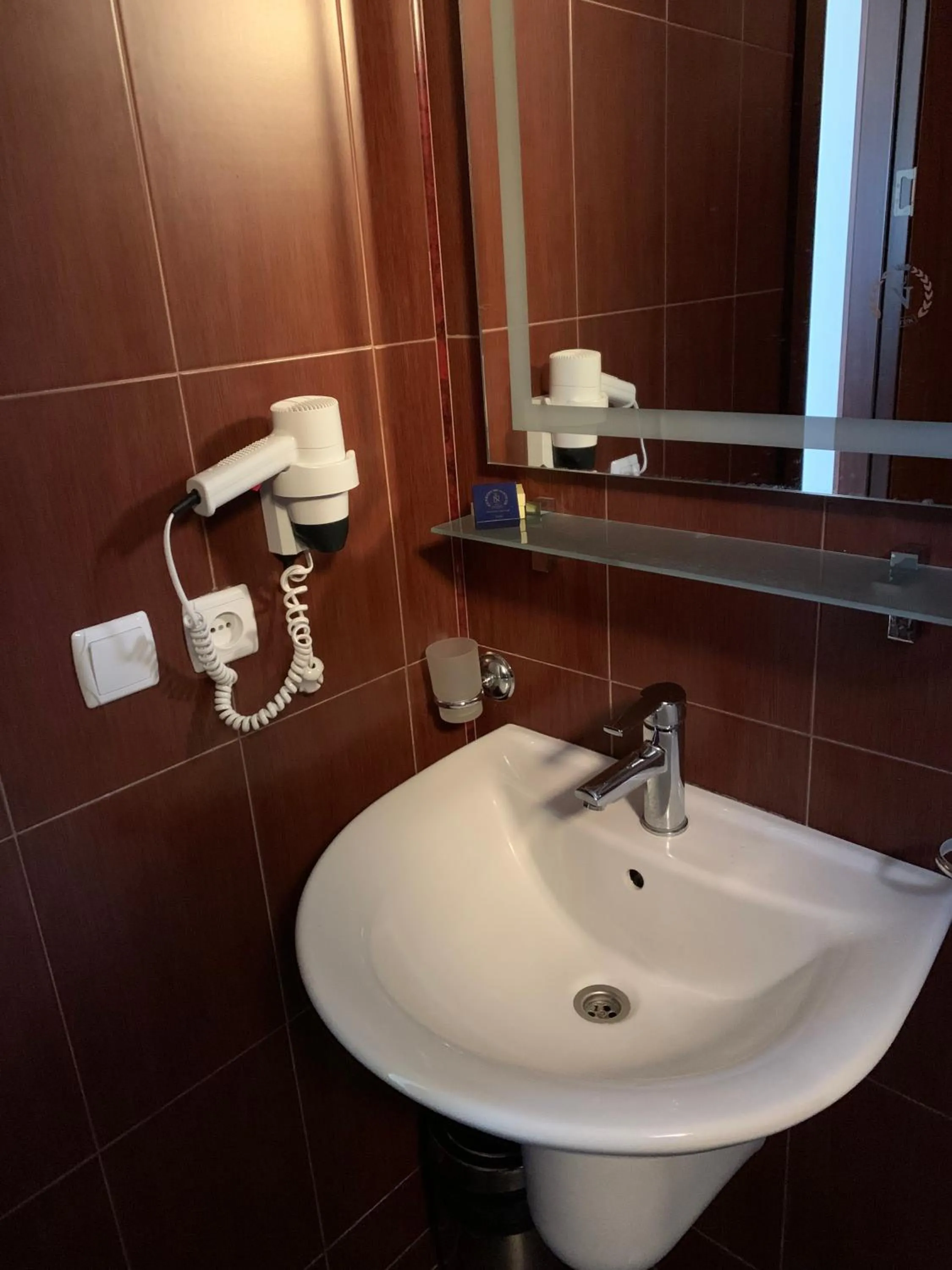 Bathroom in Hotel Neptun Kvariati
