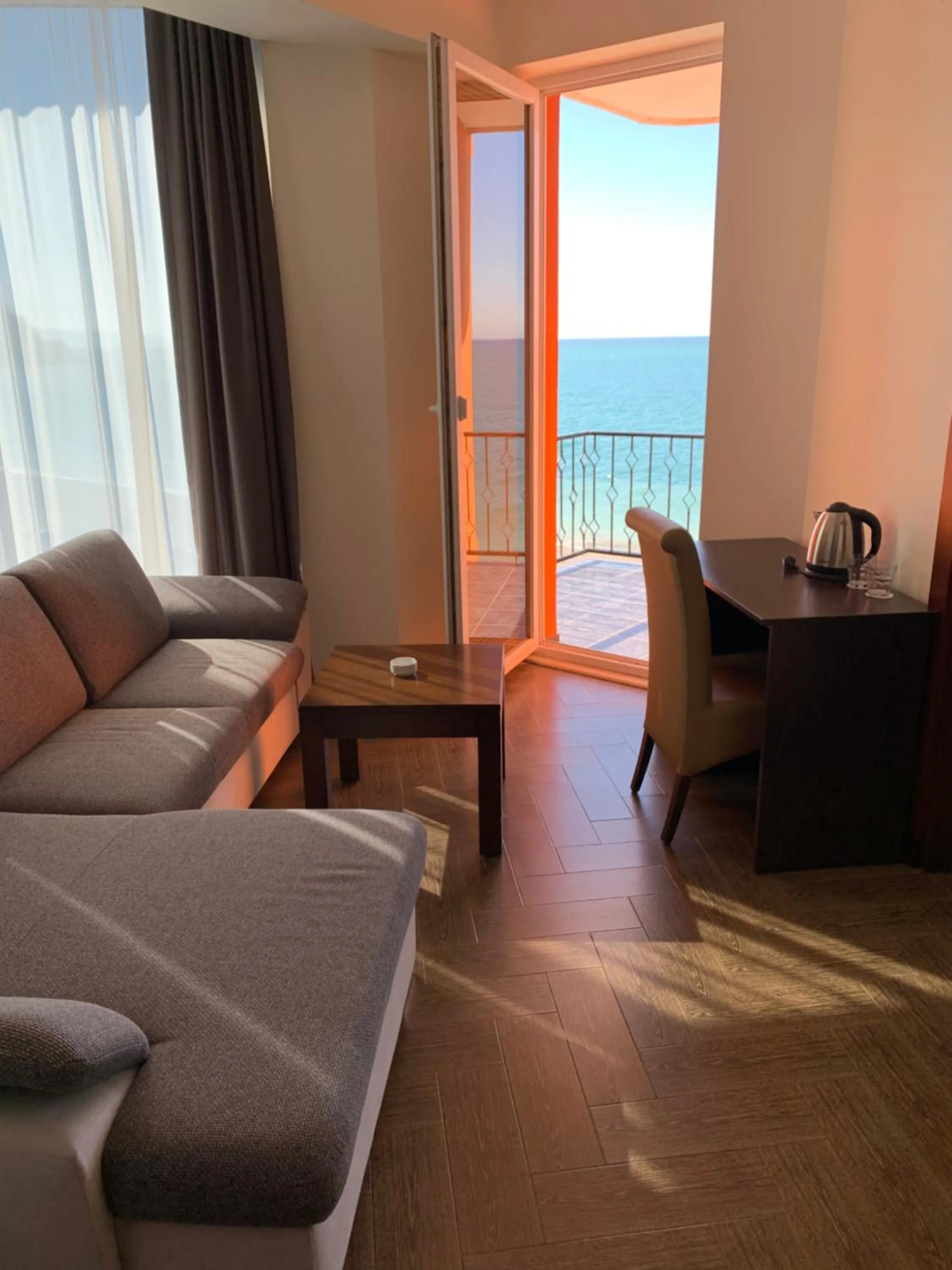 Seating area in Hotel Neptun Kvariati