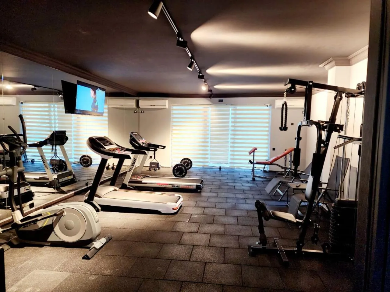 Fitness centre/facilities in Hotel Neptun Kvariati