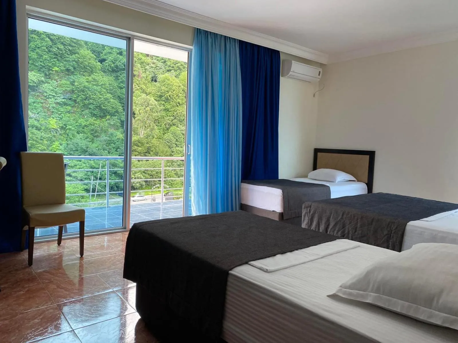 Photo of the whole room, Bed in Hotel Neptun Kvariati