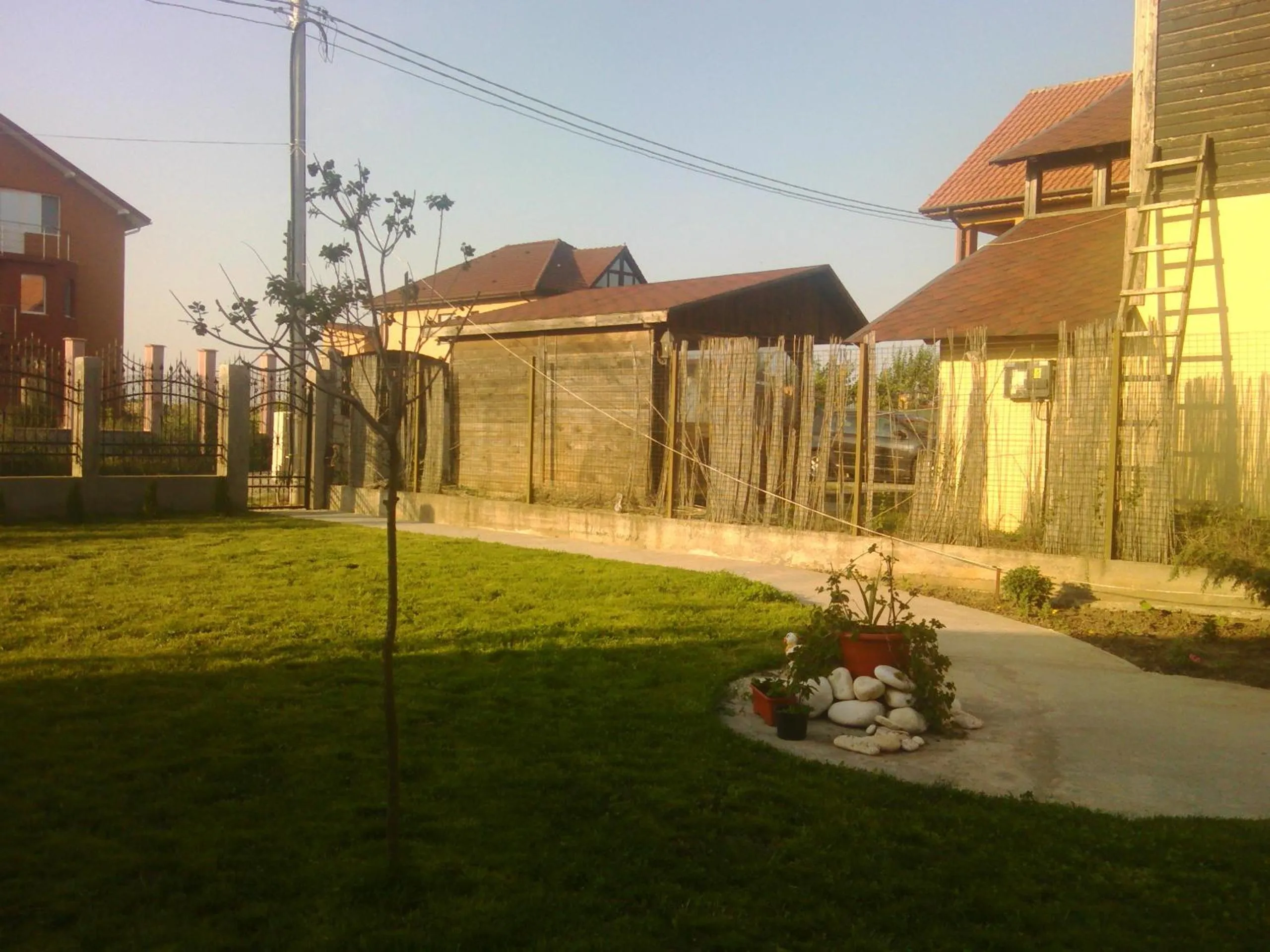 Garden view in Casa Noastra