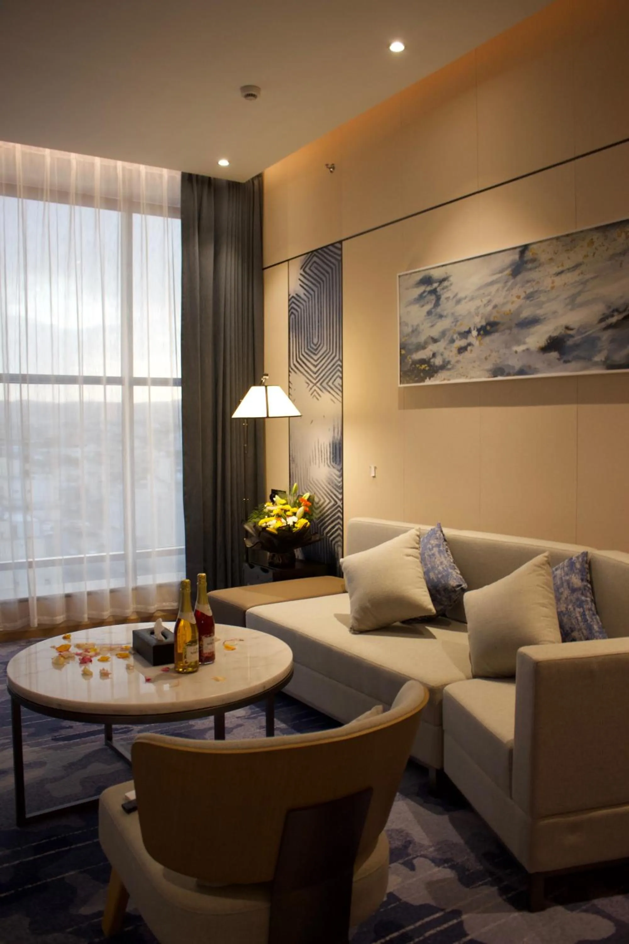 Living room in Best Western Plus Danat Almansak Hotel