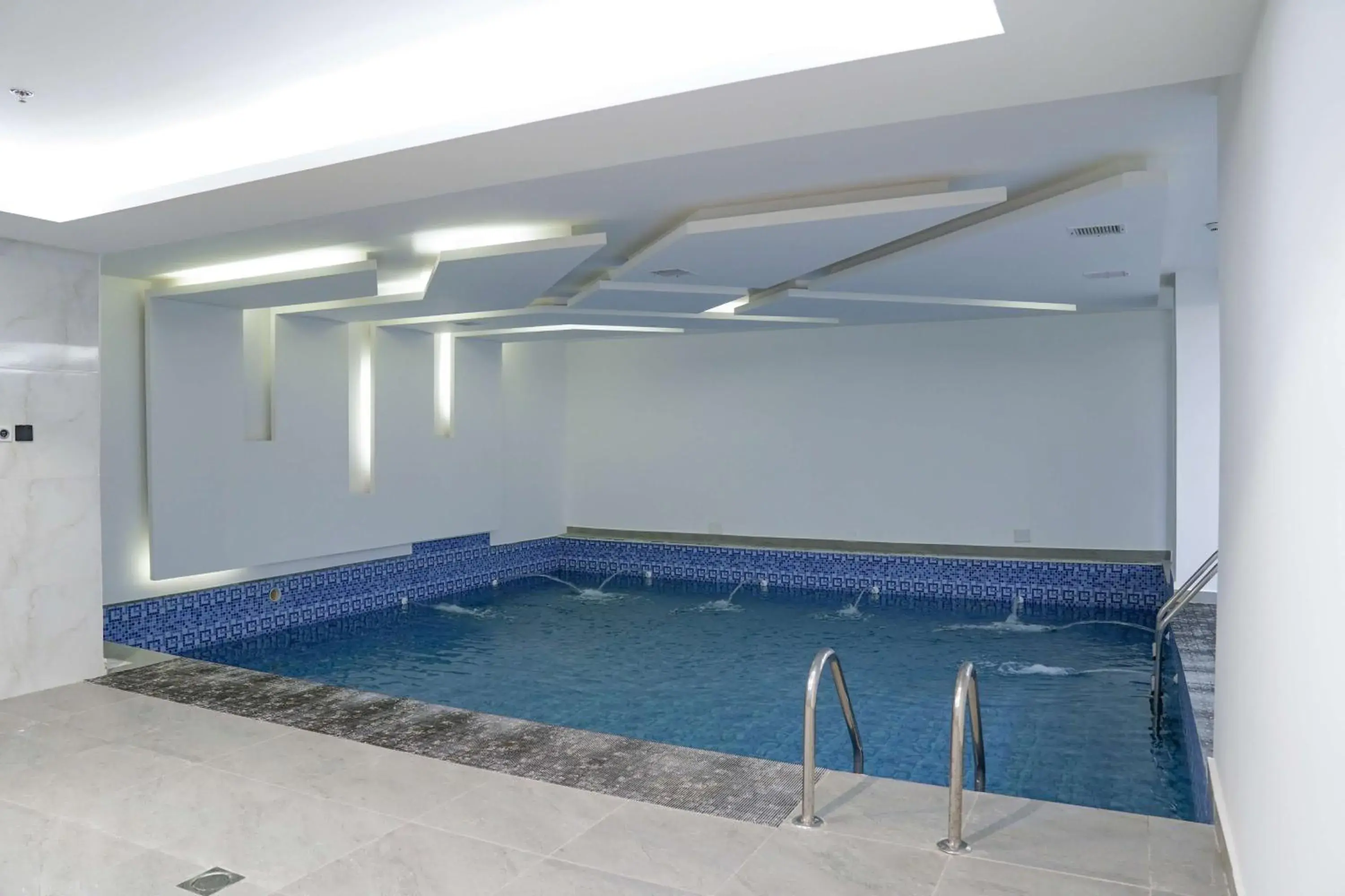 Pool view in Best Western Plus Danat Almansak Hotel Pool view in Best Western Plus Danat Almansak Hotel