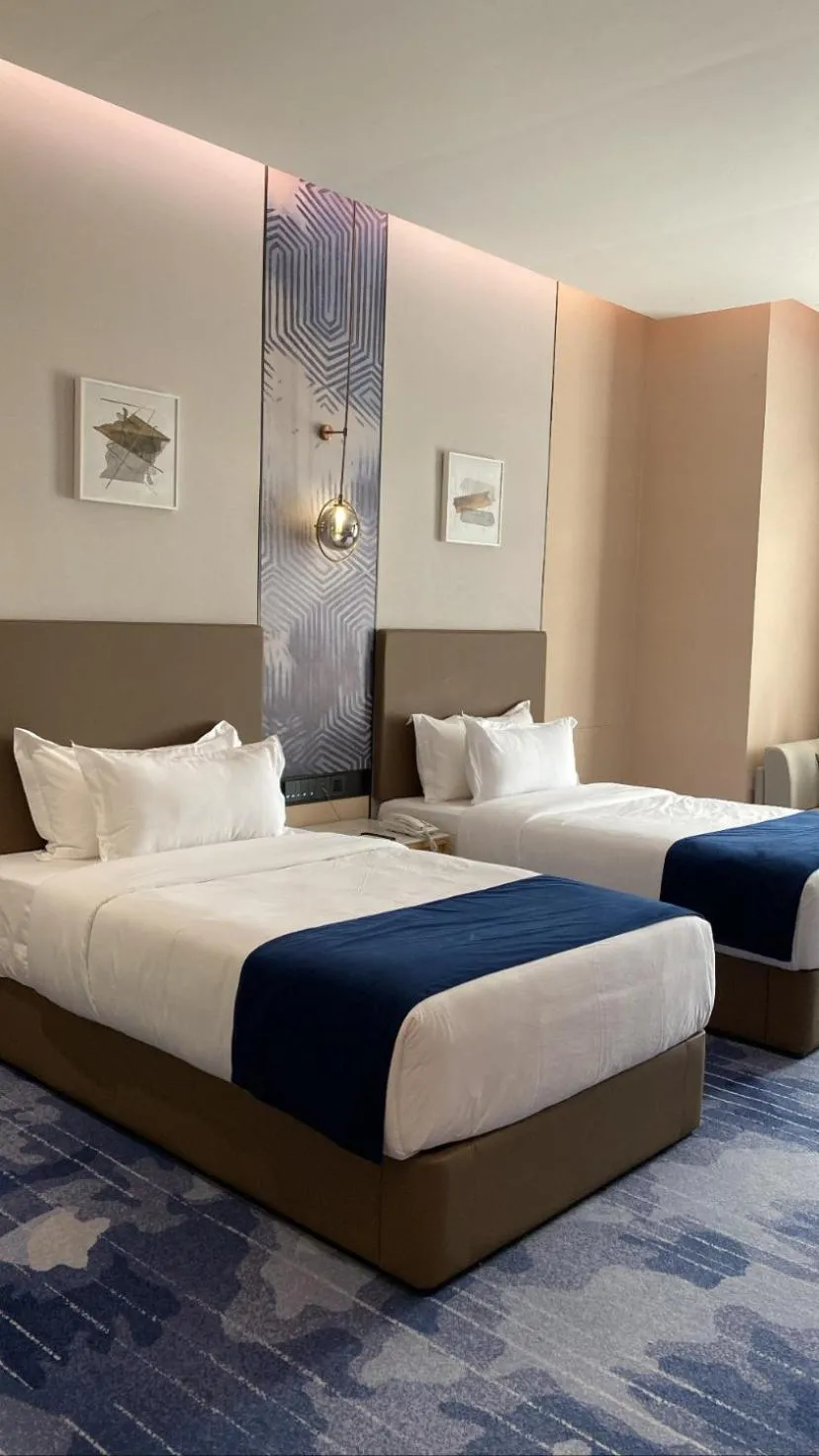 Bedroom, Bed in Best Western Plus Danat Almansak Hotel