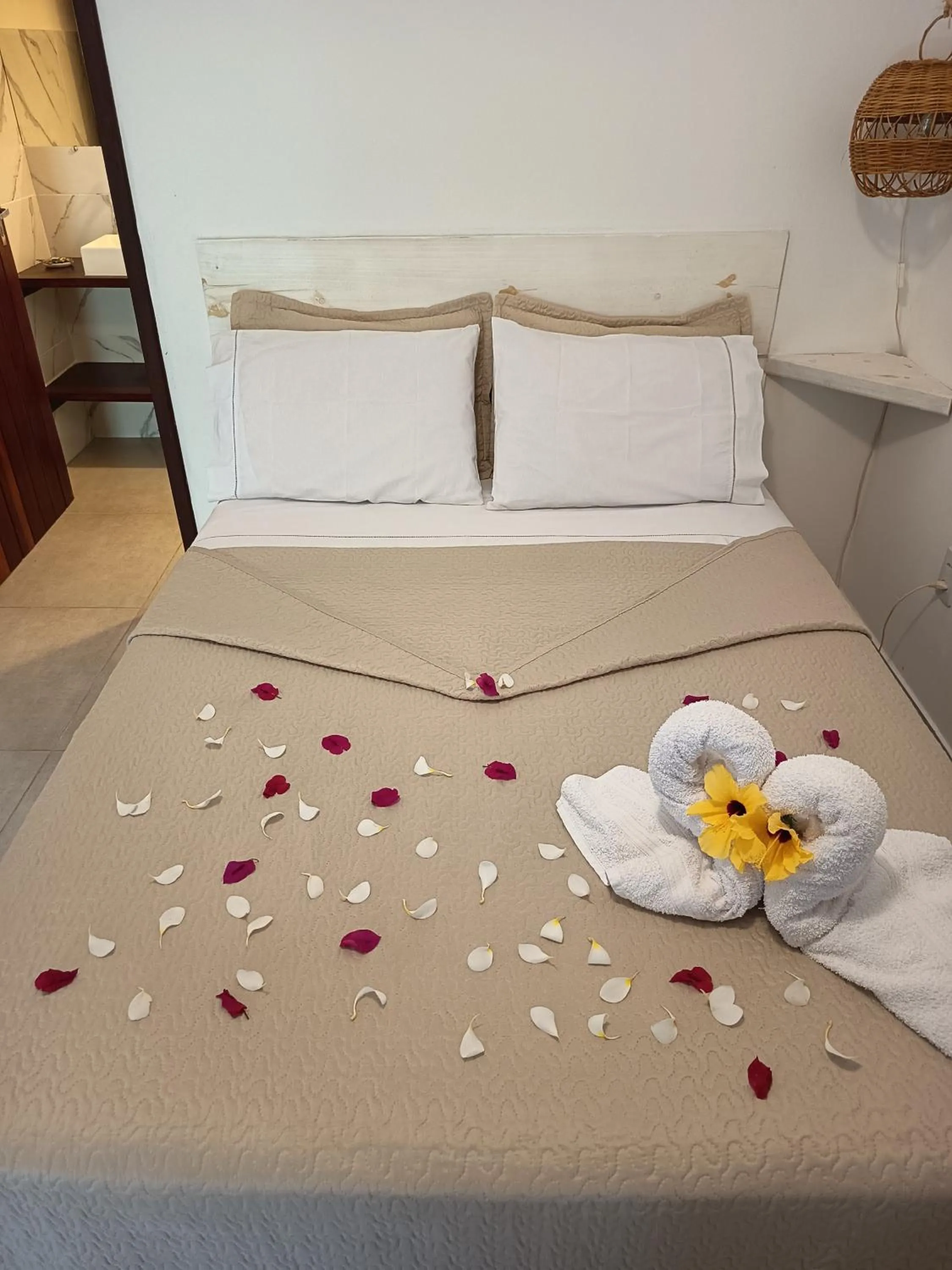 Decorative detail, Bed in Pousada Casa Do Cocotier