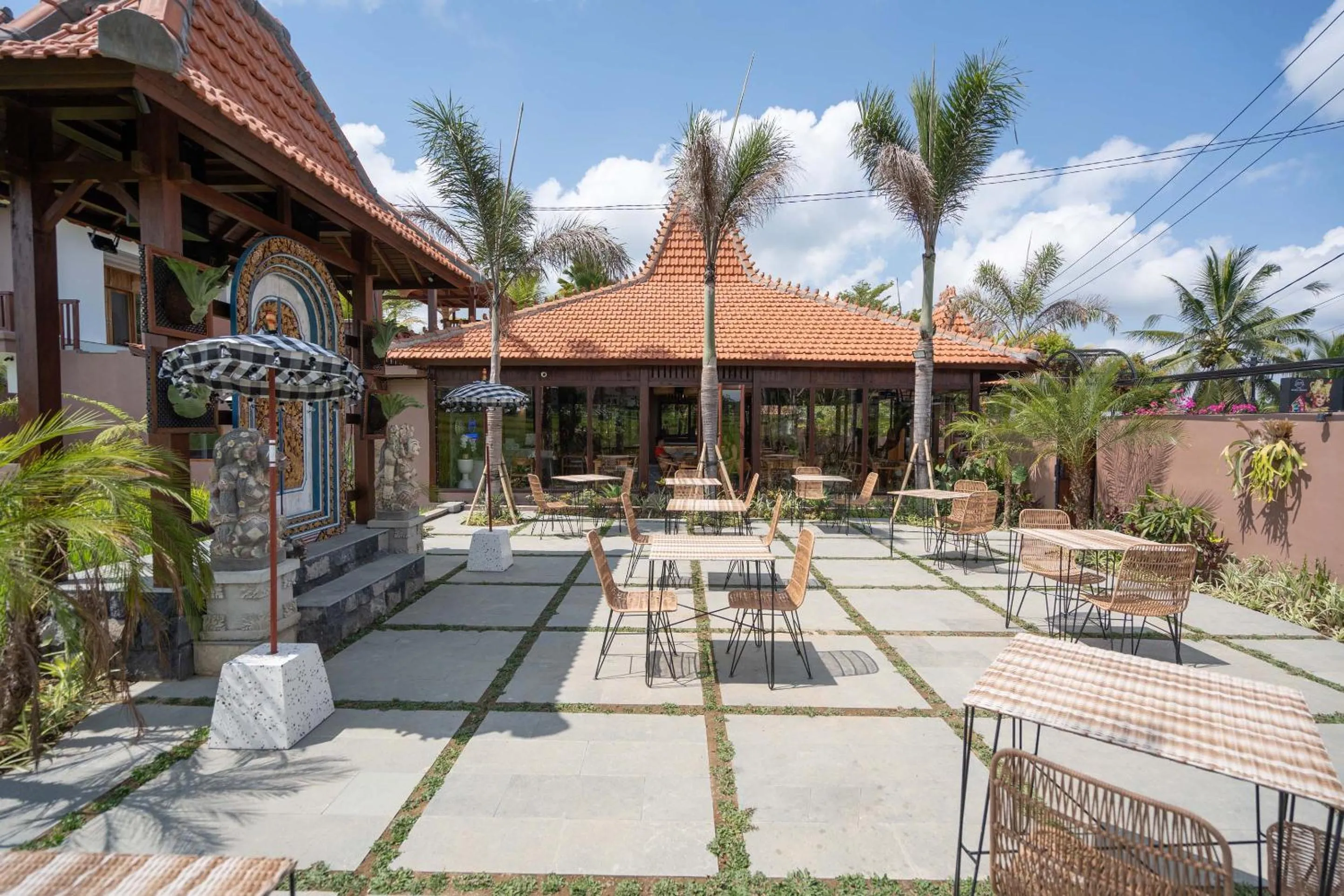 Restaurant/places to eat in Barong Bali Resort Ubud