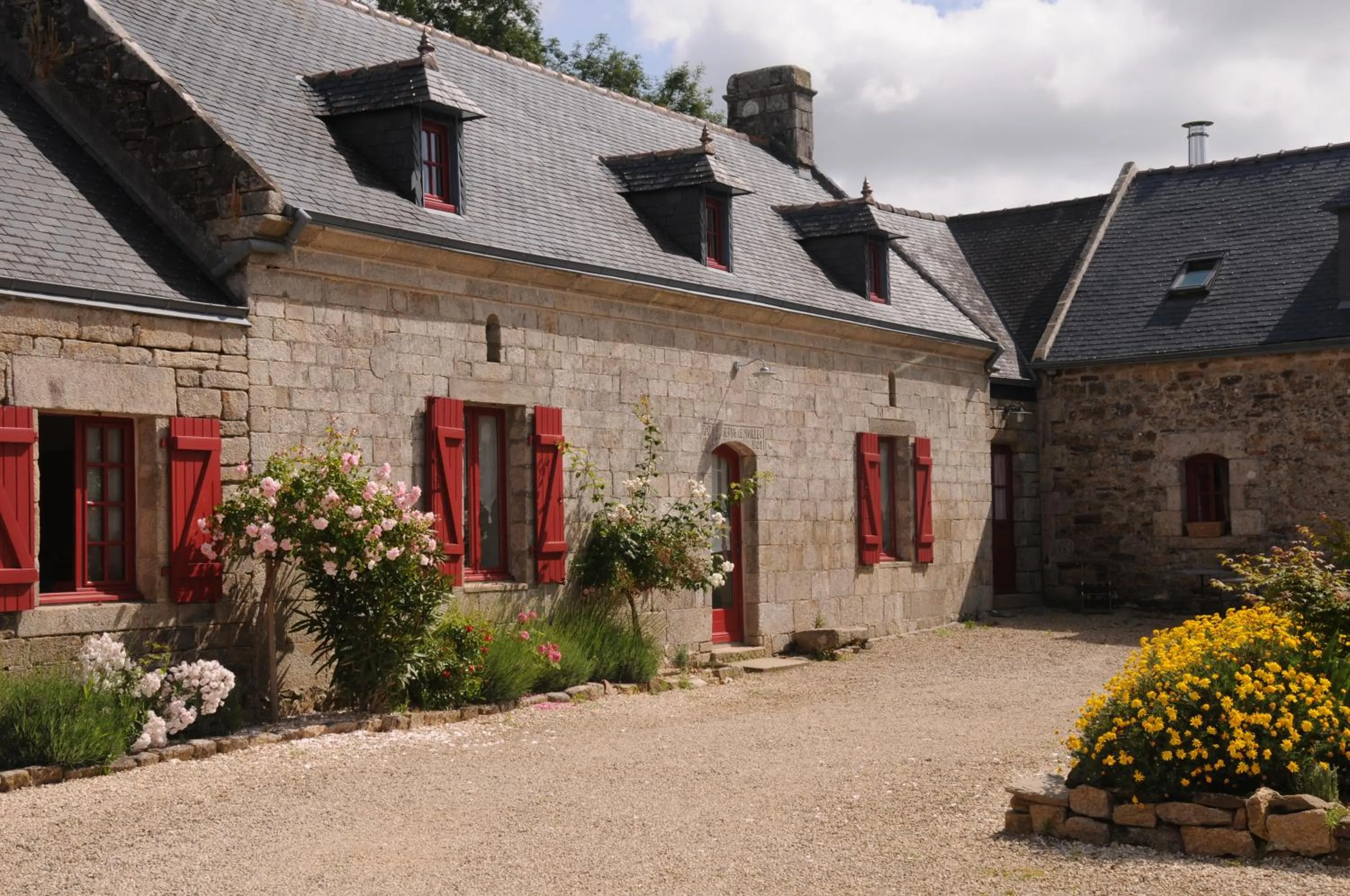 Property building in La Ferme de Kerraoul