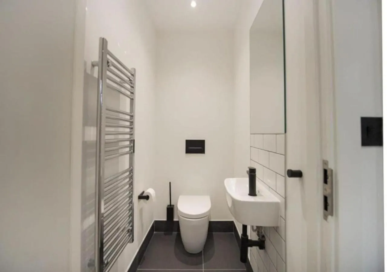 Bathroom in Elysium by The Heim