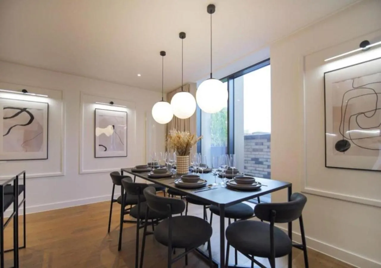 Dining area in Elysium by The Heim