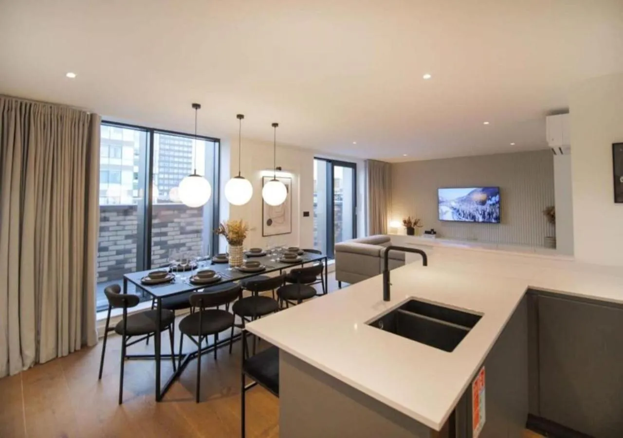 Kitchen or kitchenette in Elysium by The Heim