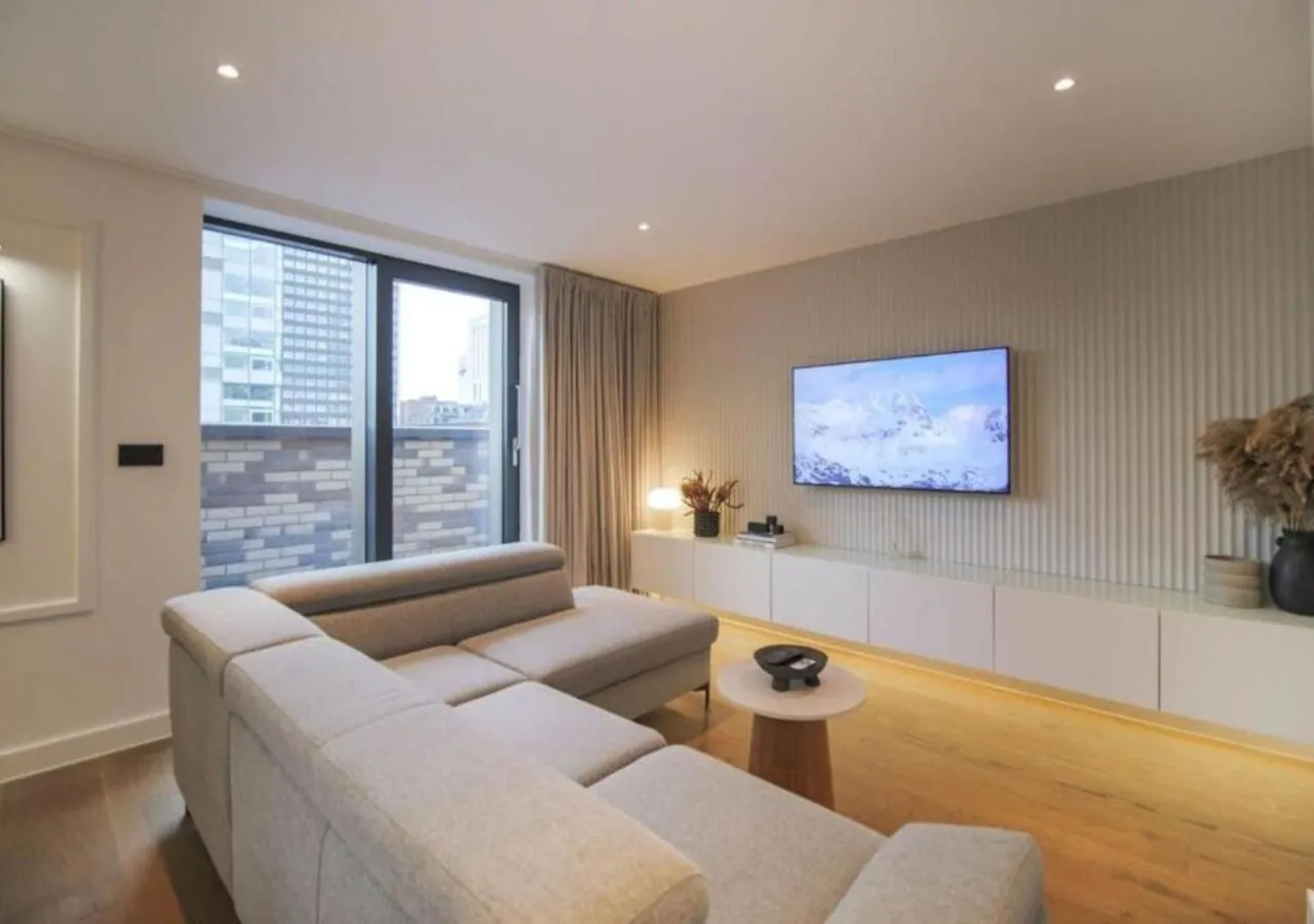 TV and multimedia in Elysium by The Heim