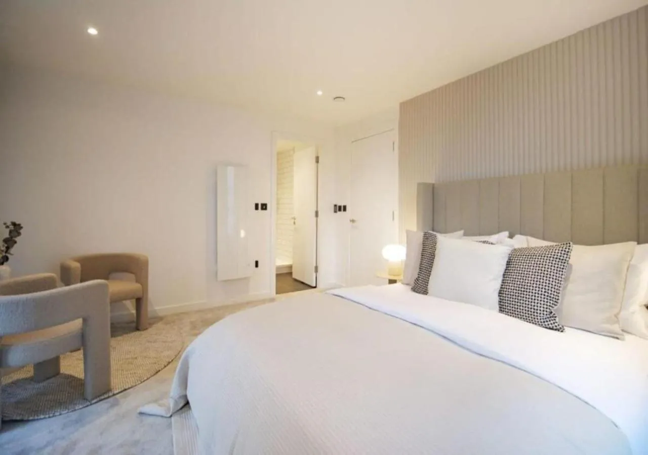 Bed in Elysium by The Heim