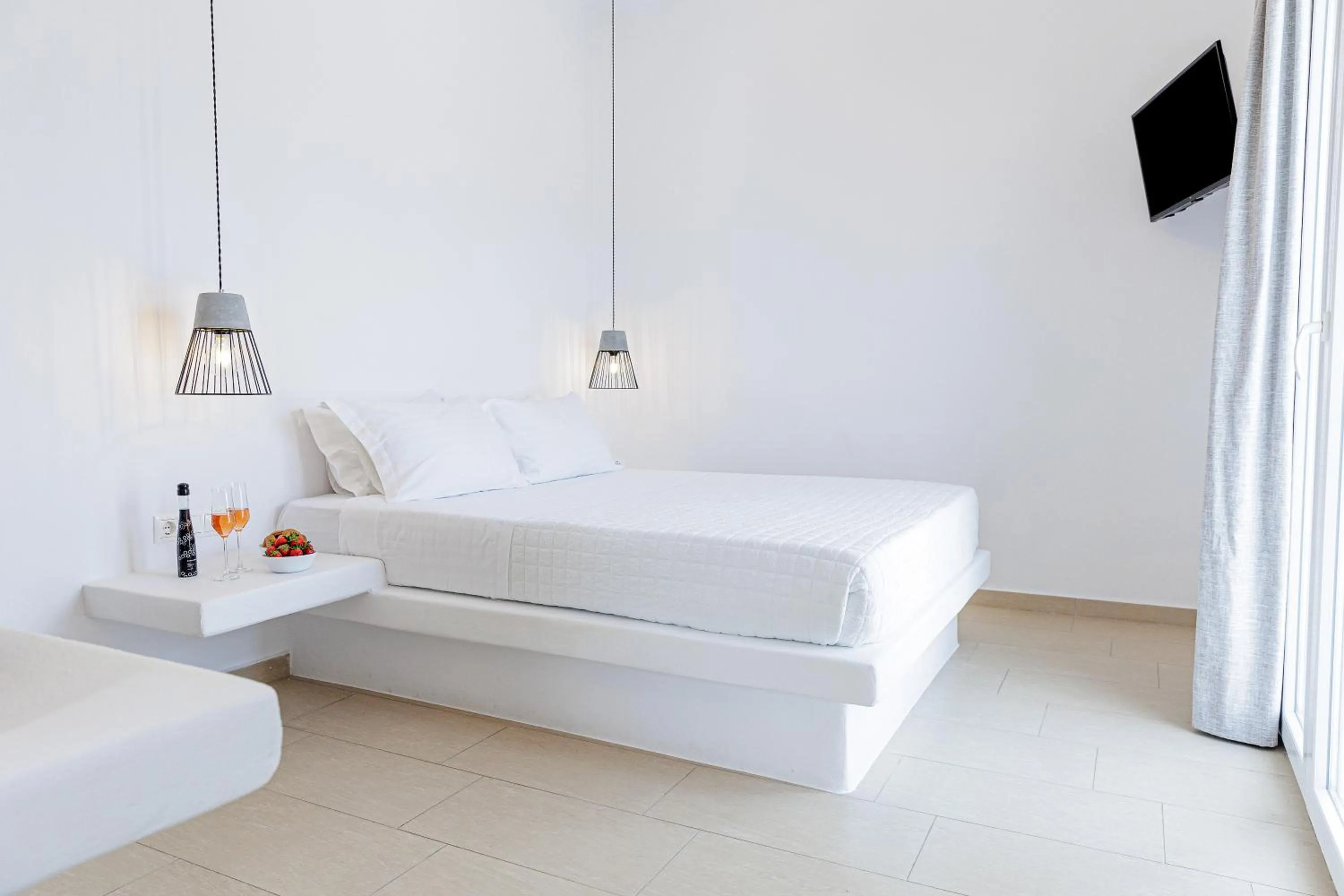 Bedroom, Bed in Irida Vacation Suites