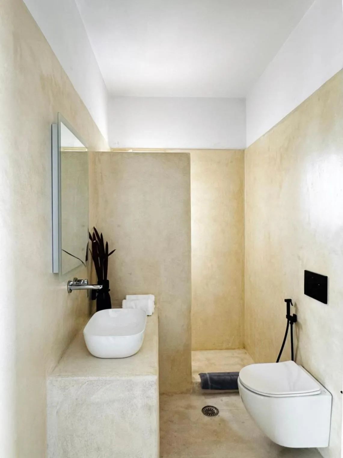 Shower in Irida Vacation Suites