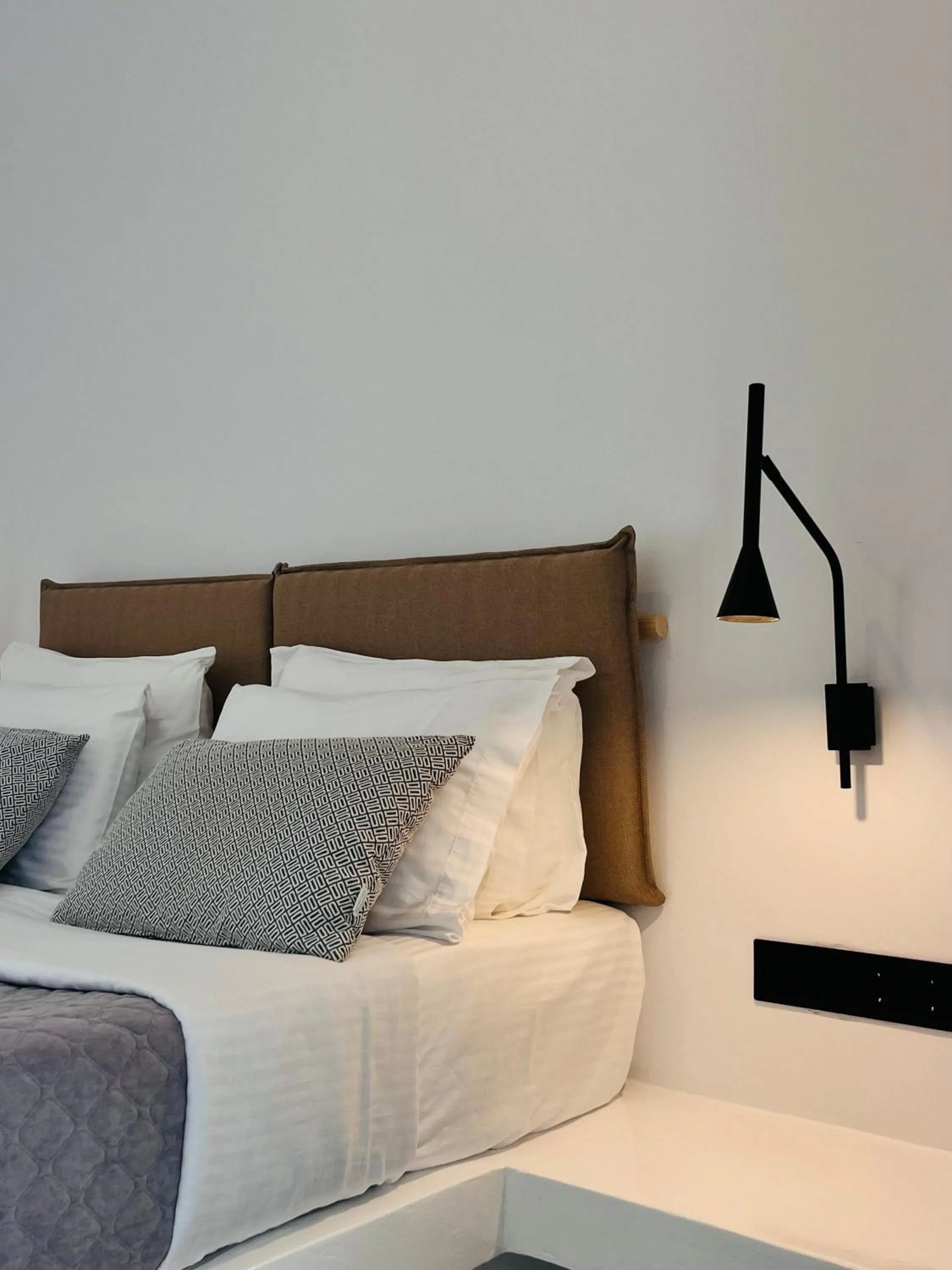 Bed in Irida Vacation Suites