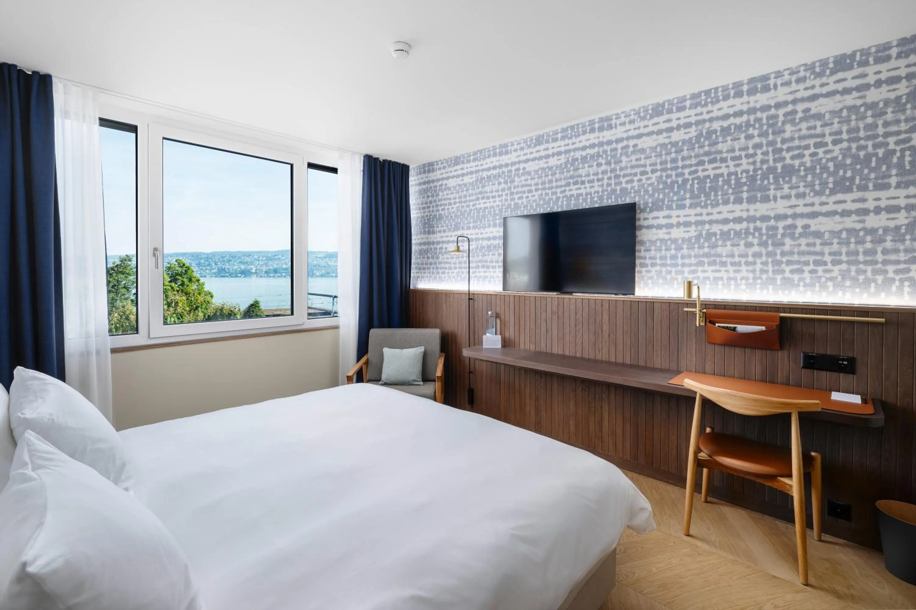 Photo of the whole room, Bed in The Yarn Design & Business Hotel