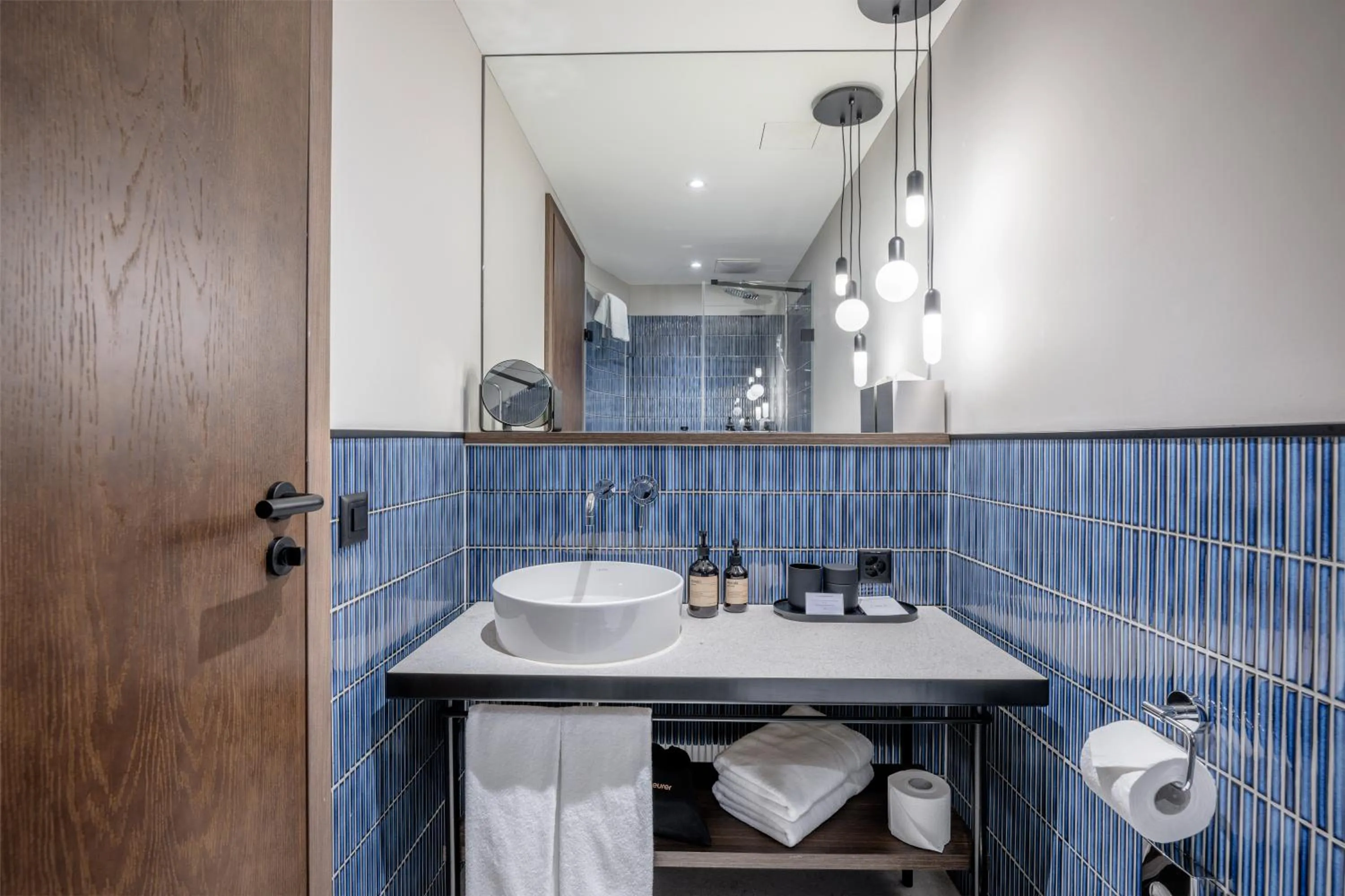 Bathroom in The Yarn Design & Business Hotel