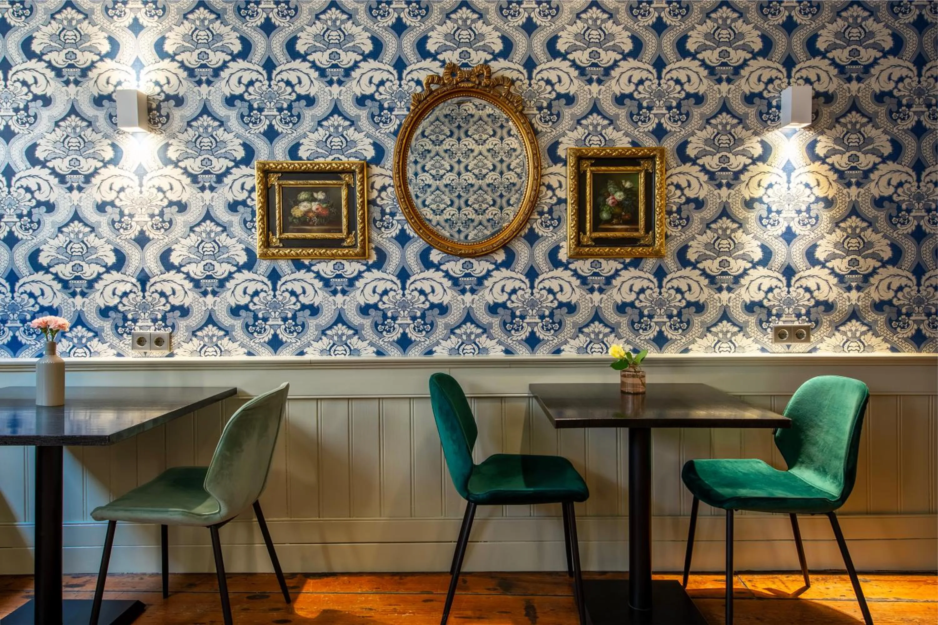 Lounge or bar in Dikker & Thijs Hotel